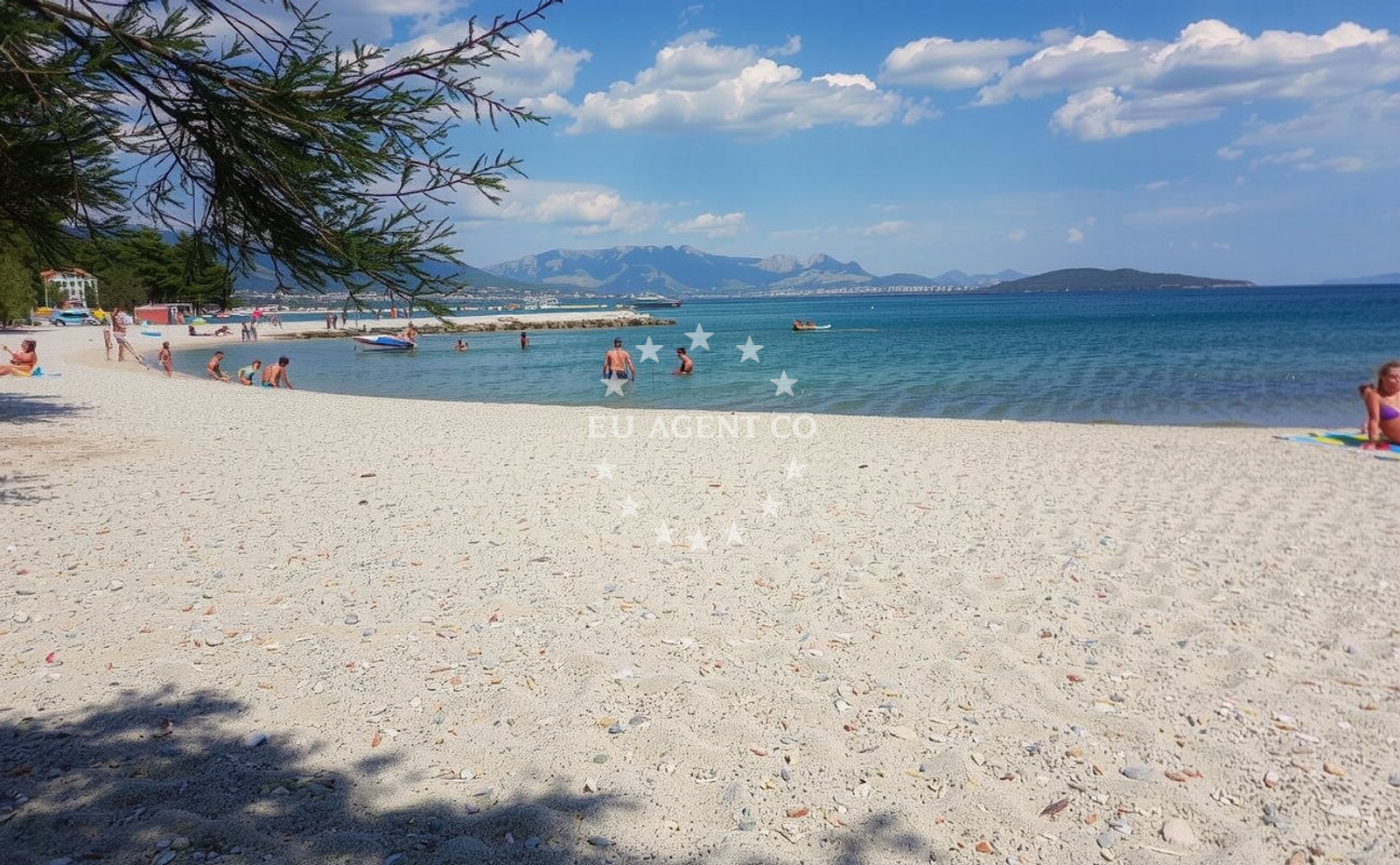 Additional view of Resnik beach in Cesta Dr. Franje Tuđmana 1218, Kaštela