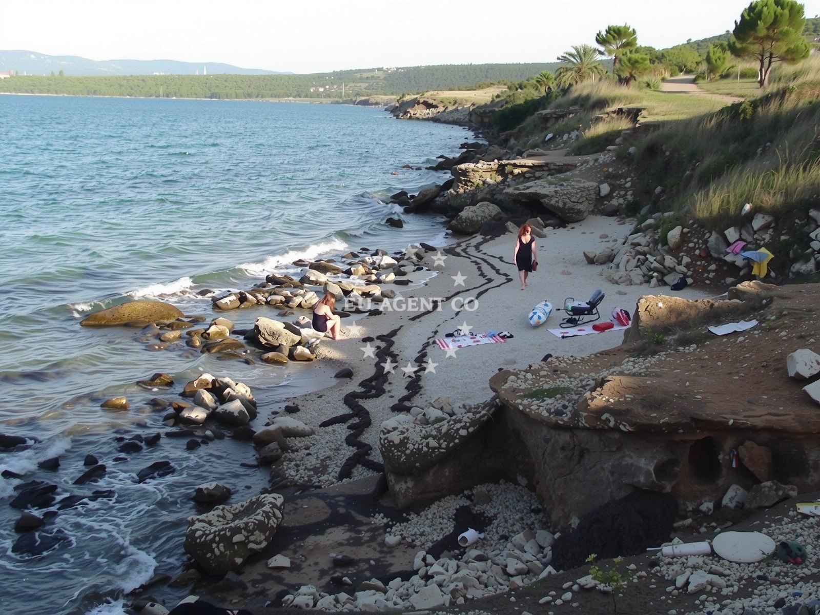 Beach facilities and surroundings at Rezanska plaza in Obala Kneza Branimira 3, Posedarje