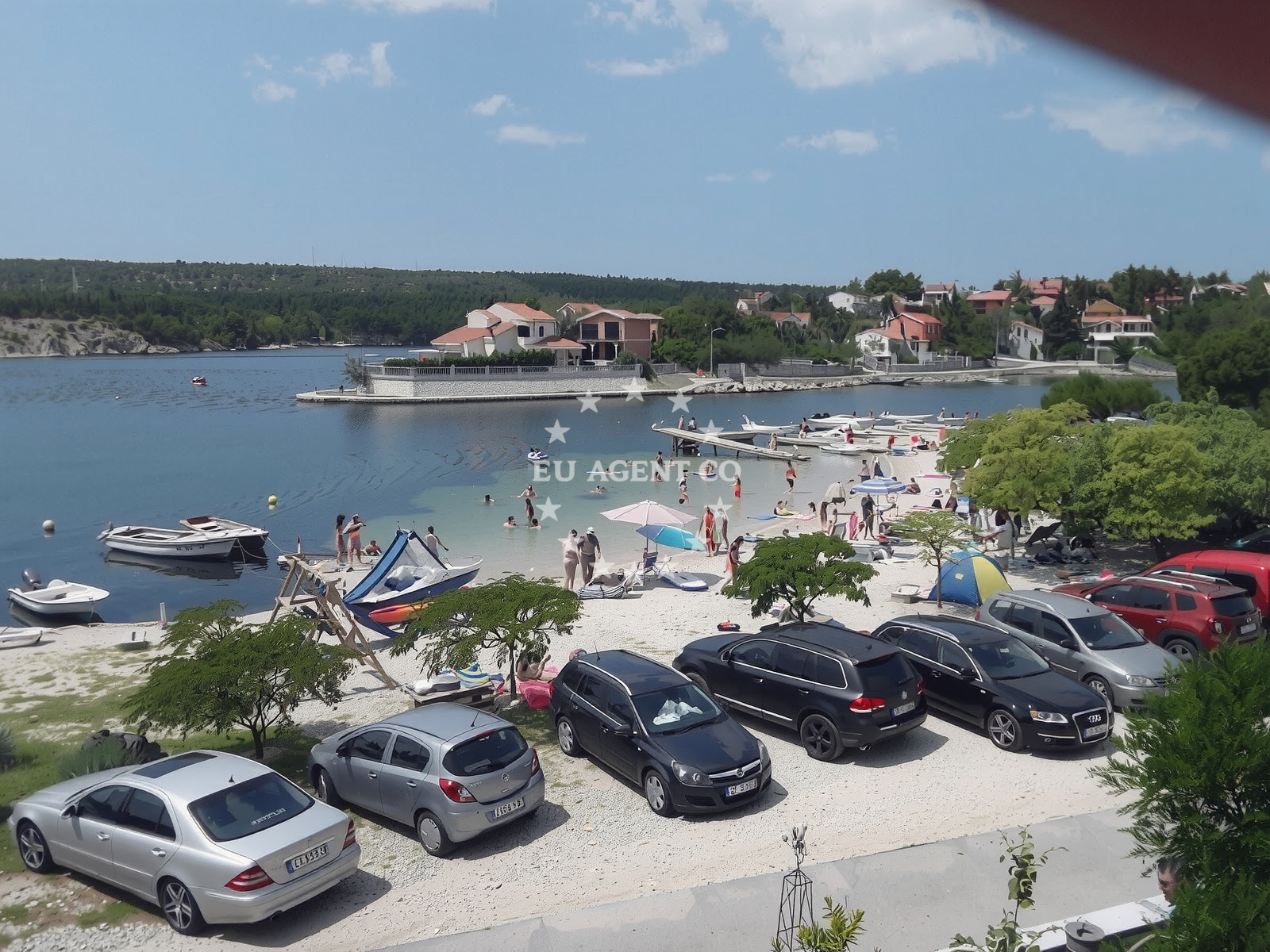 Shoreline and swimming area at Ribnica beach in Vozarica 127, Kruševo