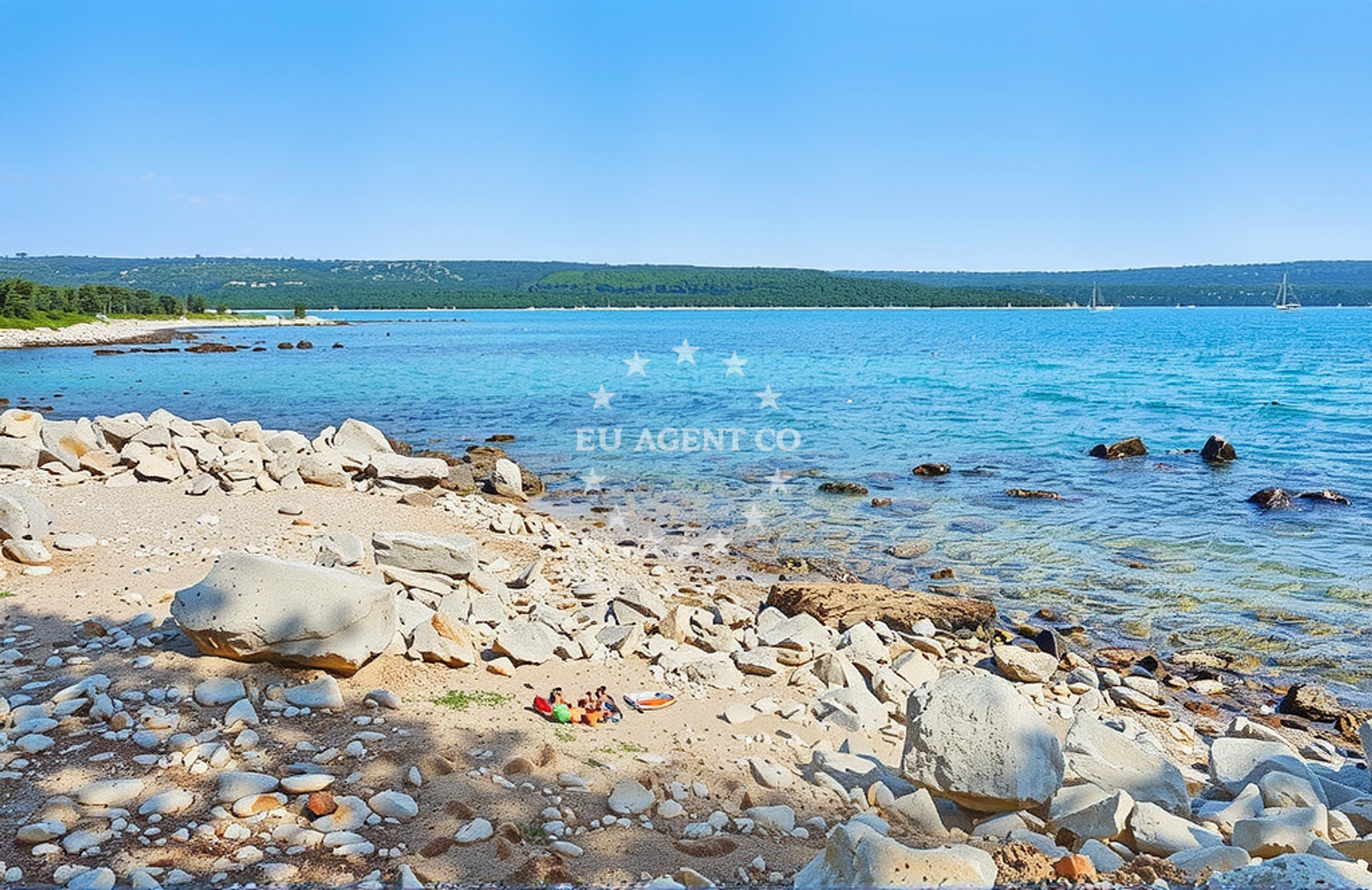 Shoreline and swimming area at Ridimutak (dog beach), Nerezine (Lošinj) Beach in Ridimutak (plaža za pse)