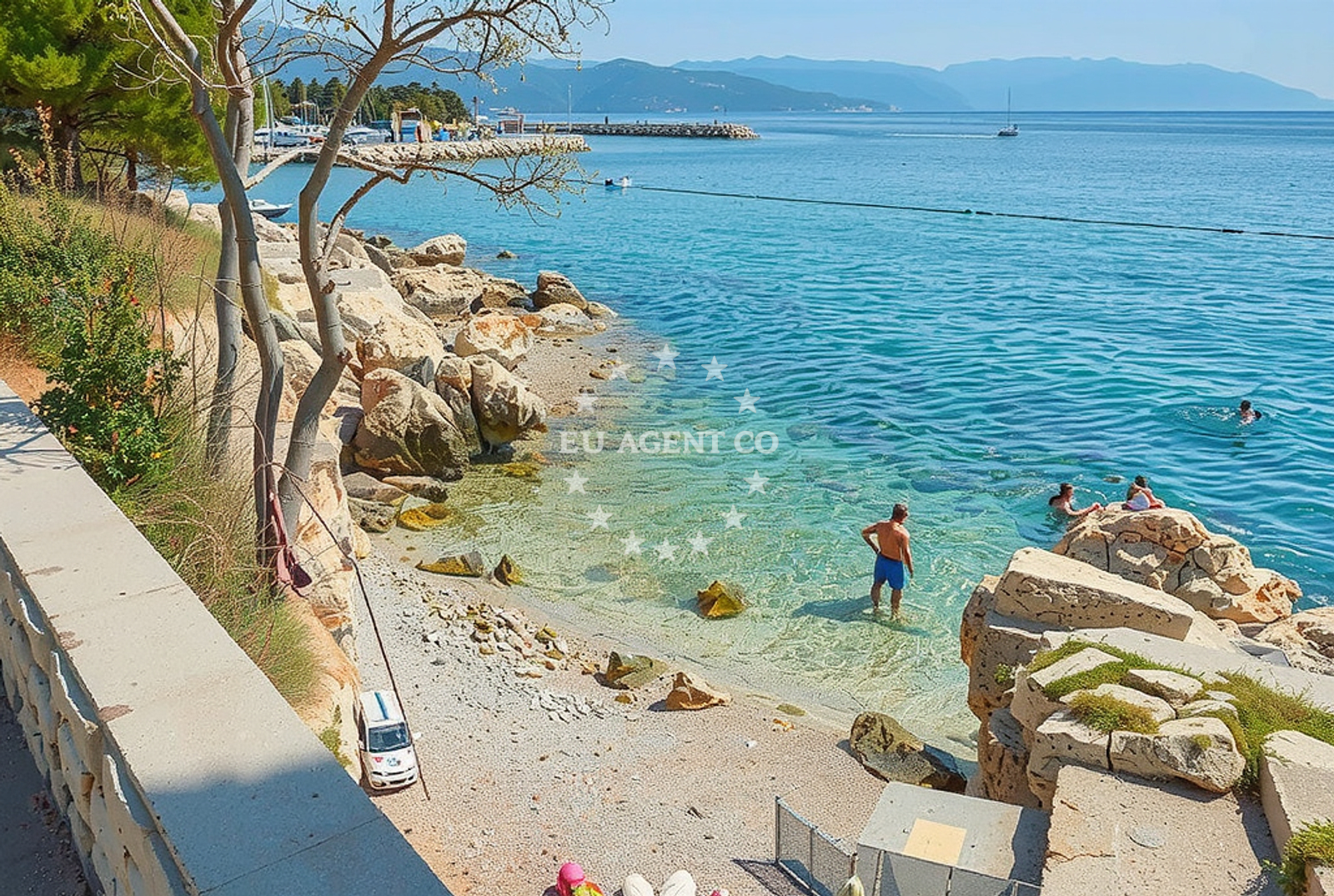 Beach facilities and surroundings at Riva, Novi Vinodolski Beach in Riva