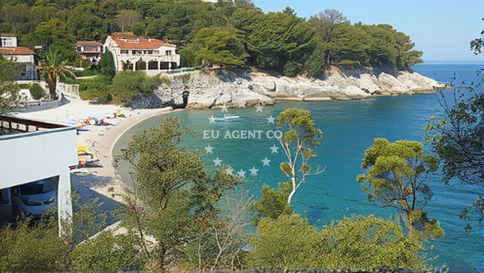 Additional view of Robinson beach in , Bogomolje