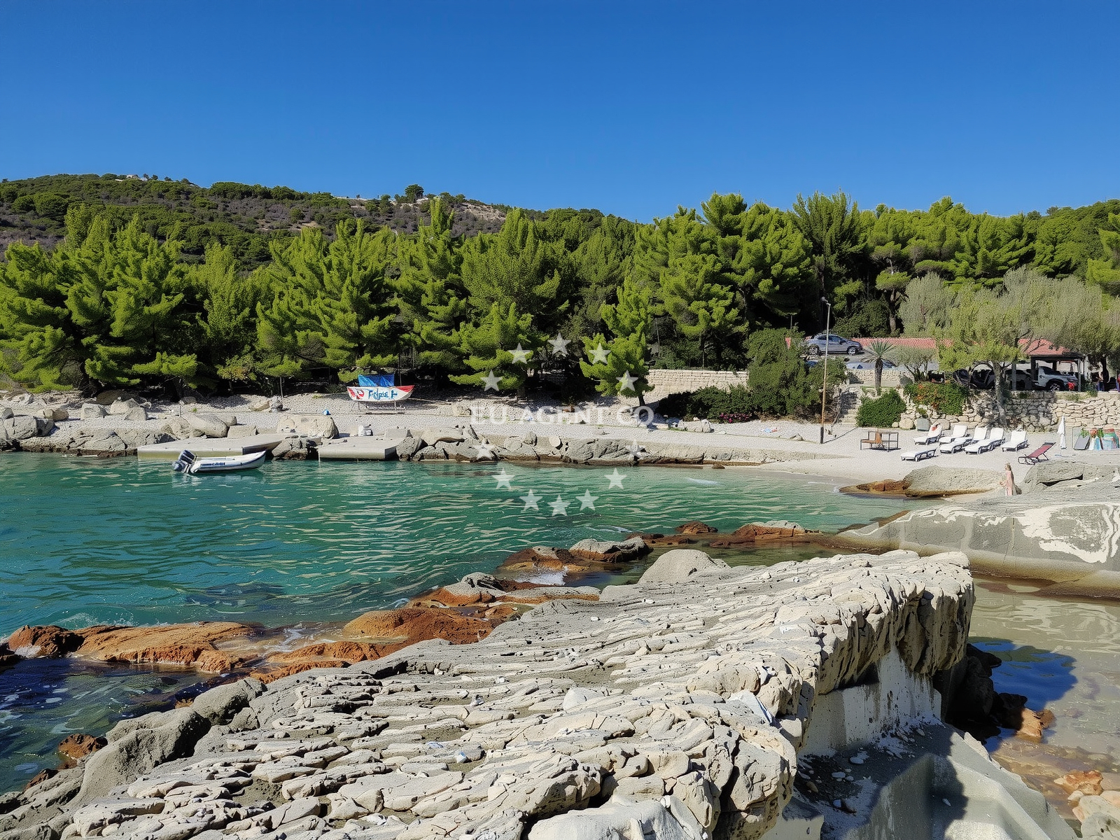 Beach facilities and surroundings at Robinson beach in Nikice Kolumbića 8, Hvar