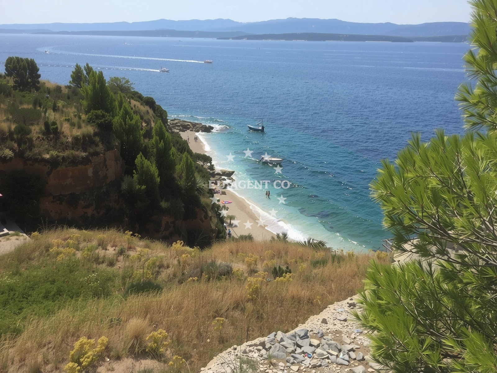Beach facilities and surroundings at Romantic beach in Put Zlatnog rata b.b., Bol