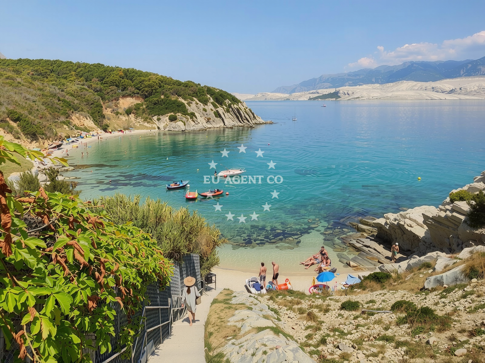 Overview of Rosin beach in , Šimuni