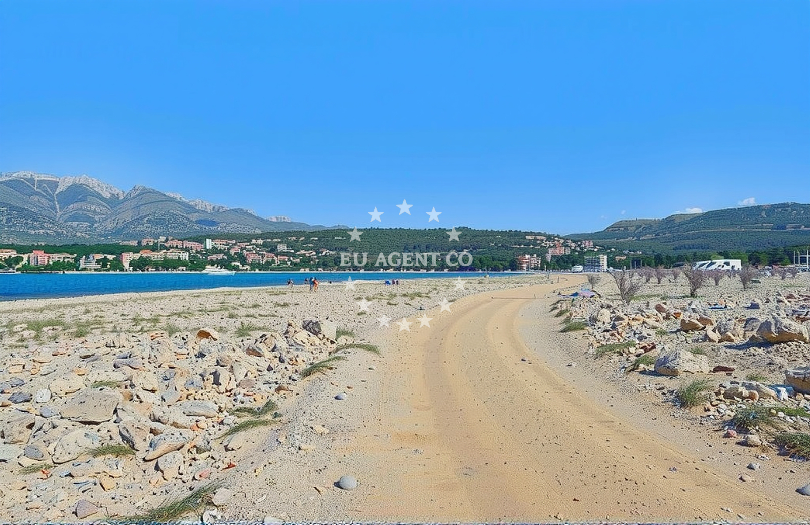 Additional view of Rovanjska (dog beach), Rovanjska Beach in Rovanjska (plaža za pse)