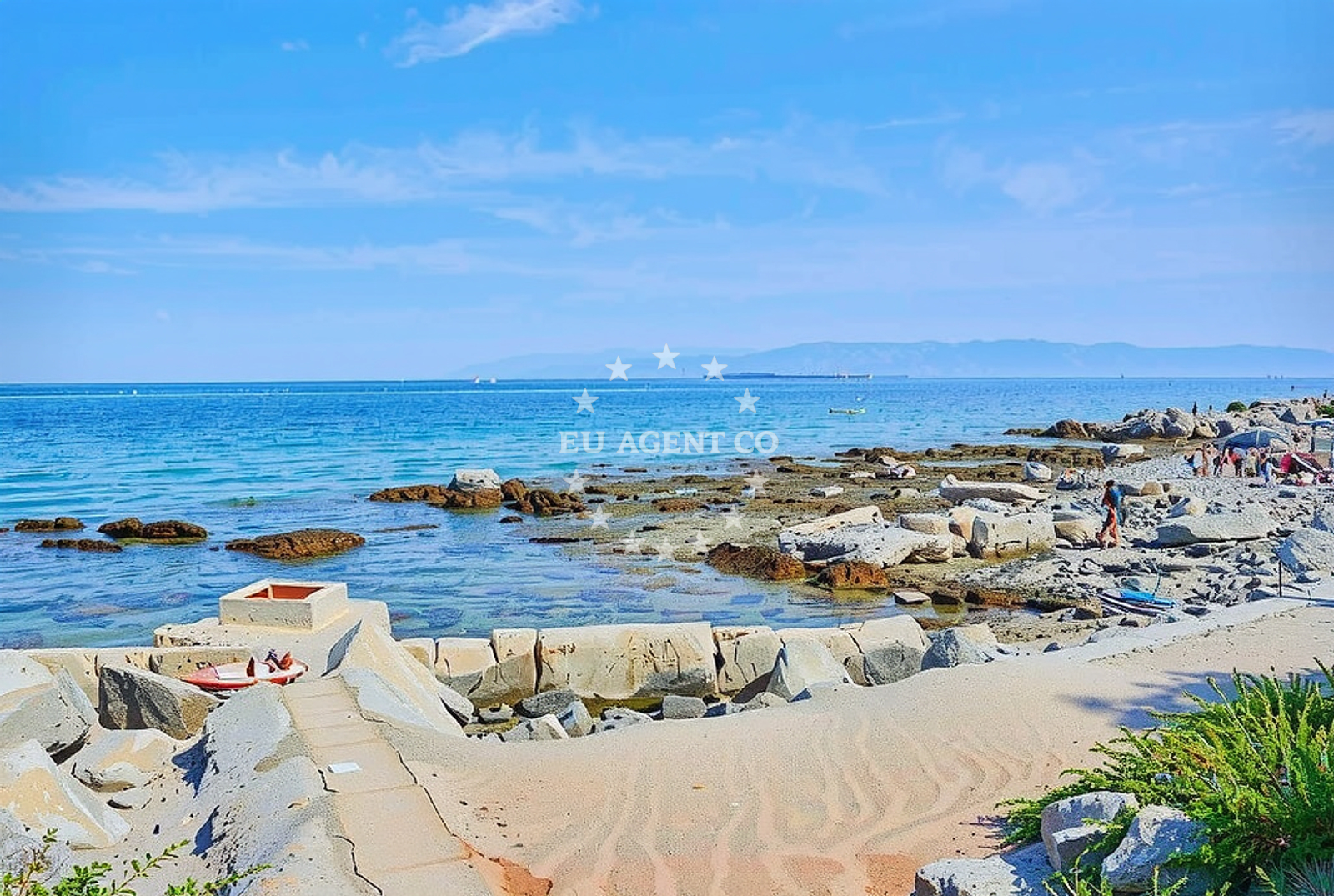 Shoreline and swimming area at Rovenska (dog beach), Veli Lošinj (Lošinj) Beach in Rovenska (plaža za pse)