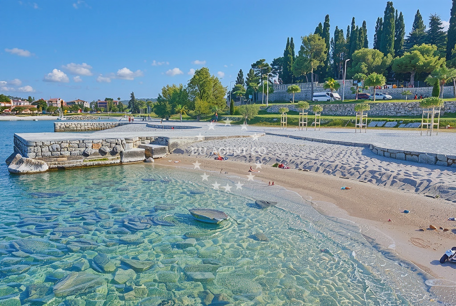 Beach facilities and surroundings at Rovinjsko Selo: beaches and coves in Rovinjsko Selo