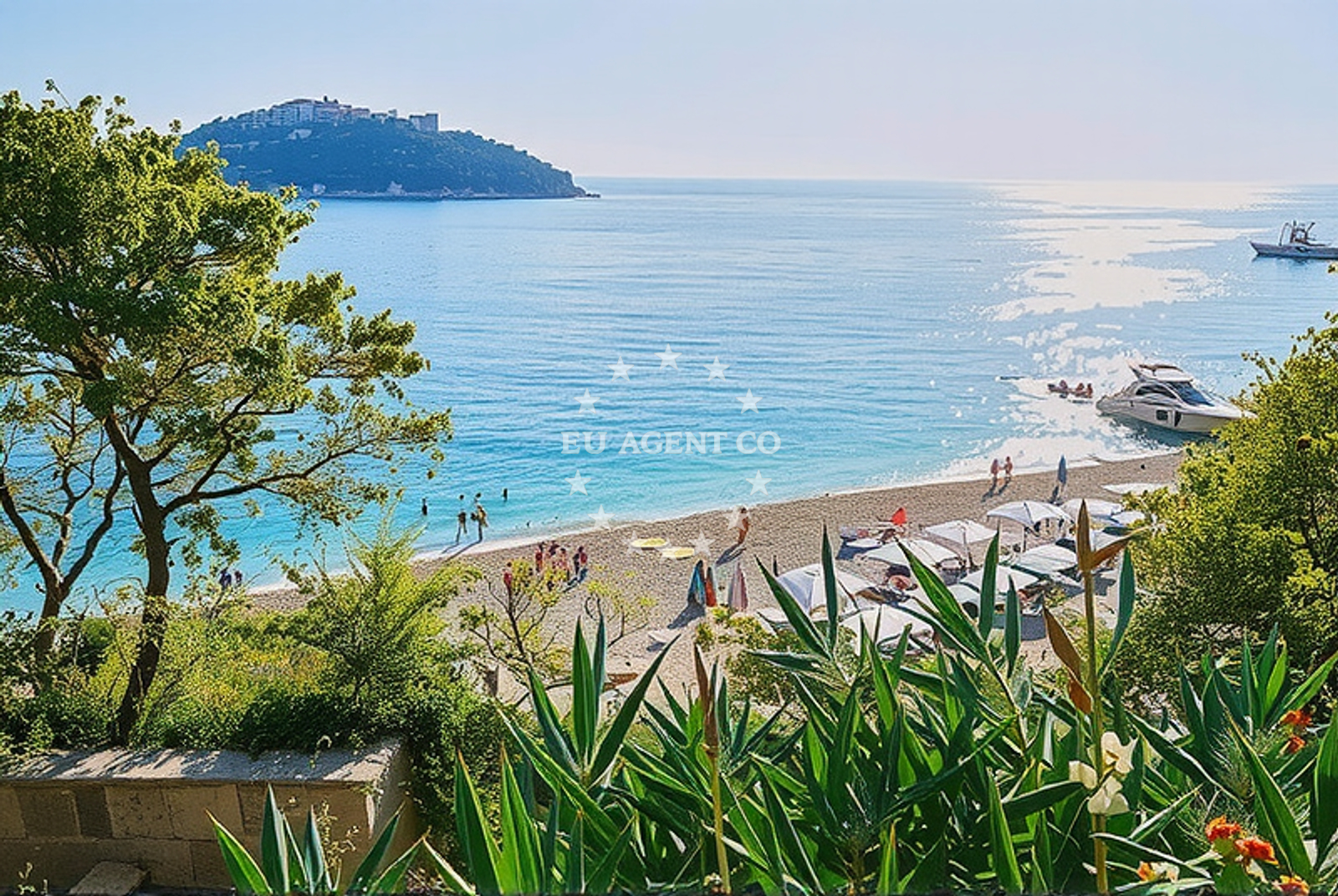 Sea and coastal view of Rožat: beaches and coves in Rožat