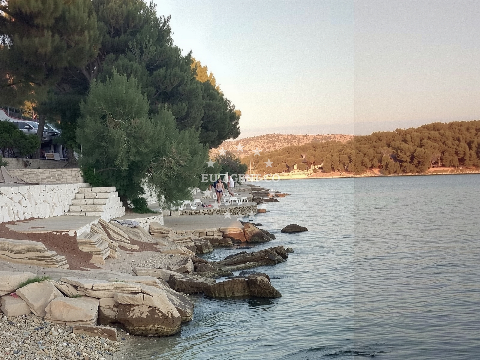 Additional view of Rt Bijaka beach in Milna 1068, Milna