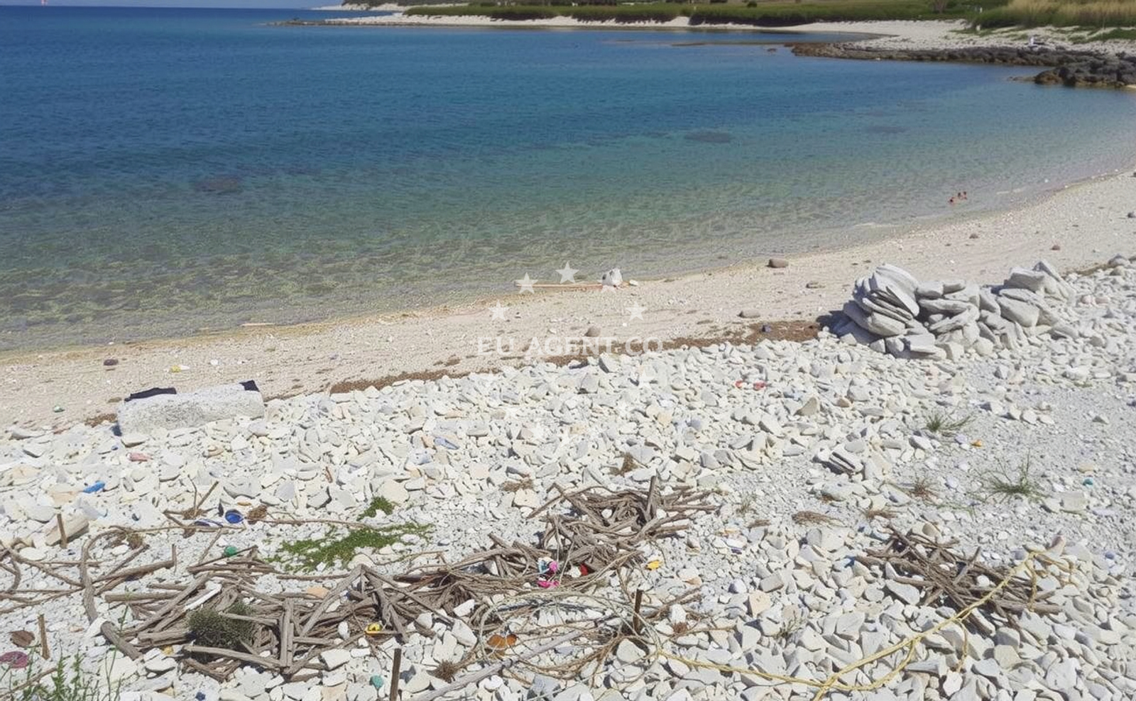 Additional view of Rt Uljeva beach in Uvala Kuje, Liznjan, Pula