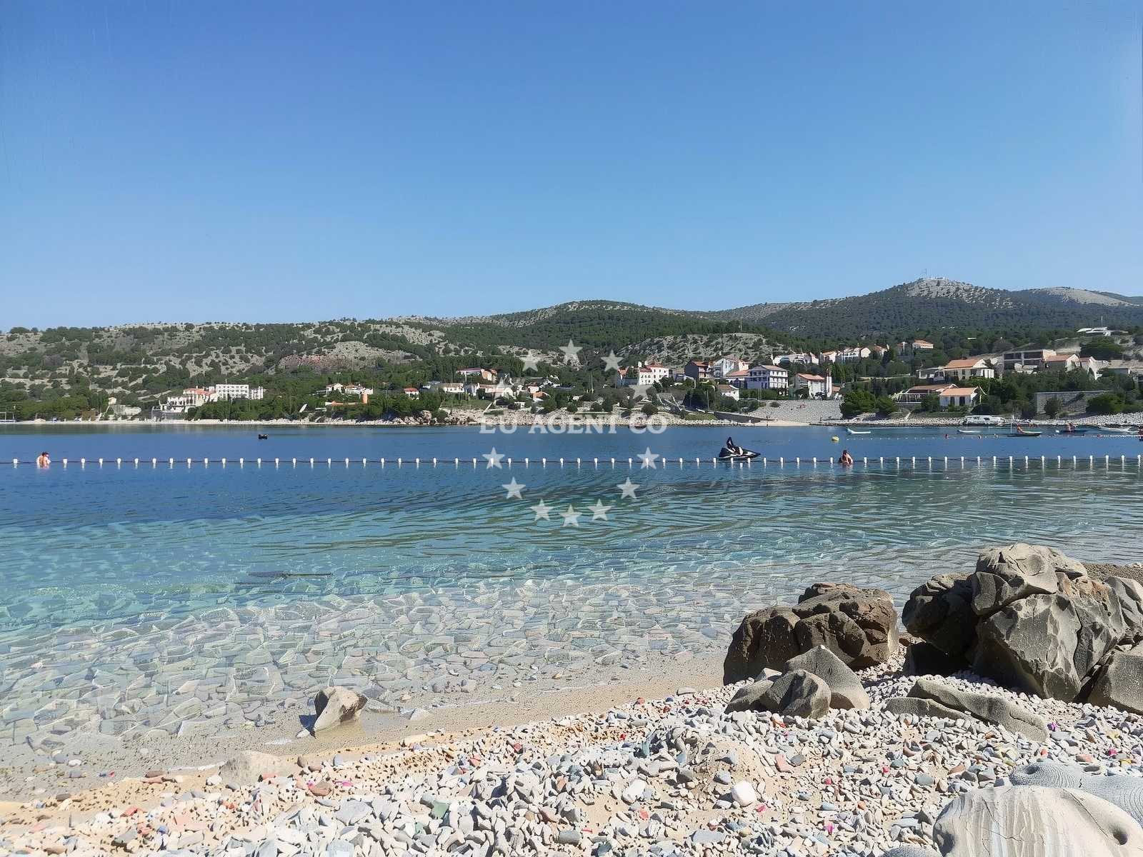Additional view of Rtic II beach in Rti? I 4., Dolac