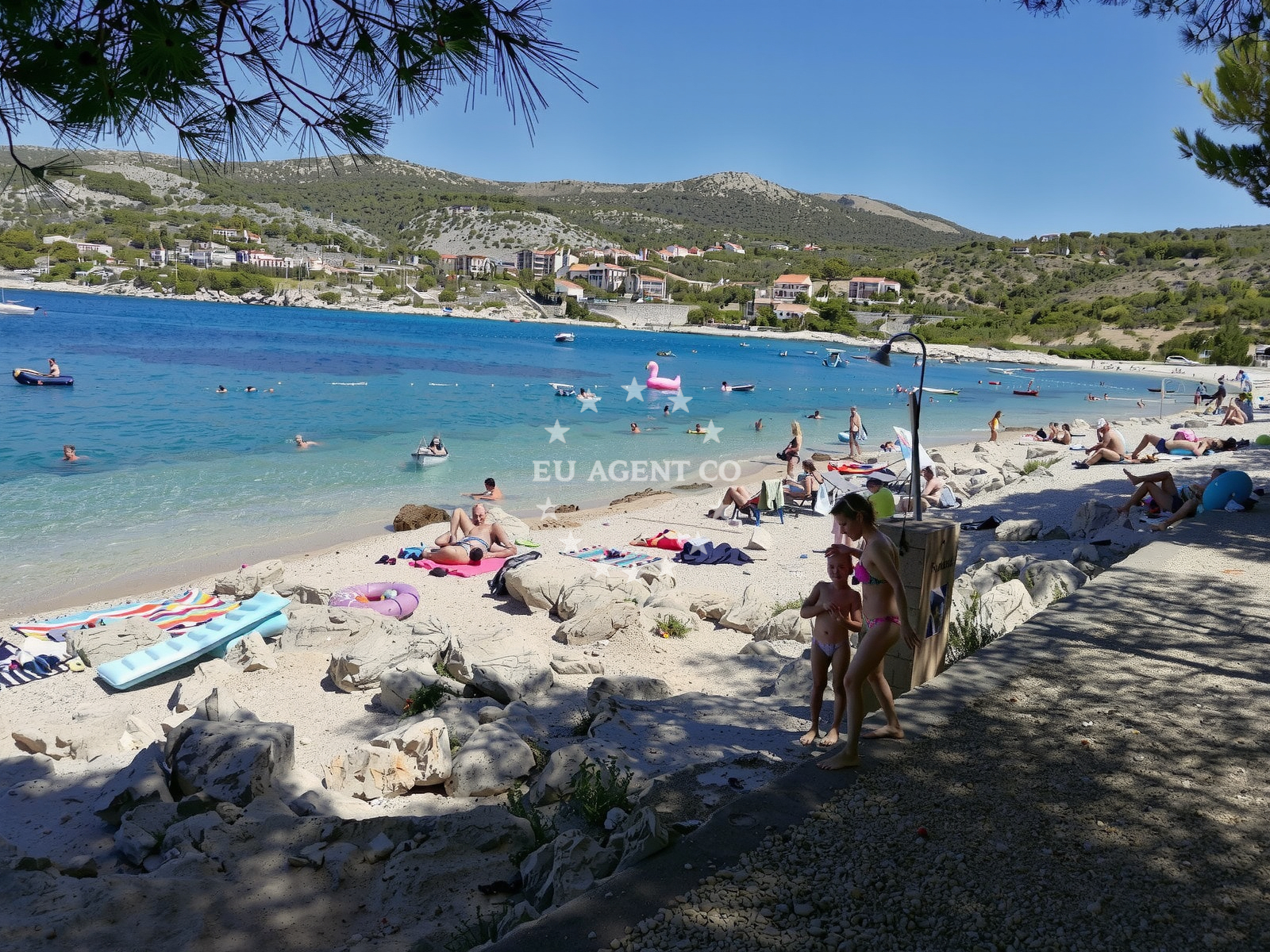 Additional view of Rtic II beach in Rti? I 4., Dolac