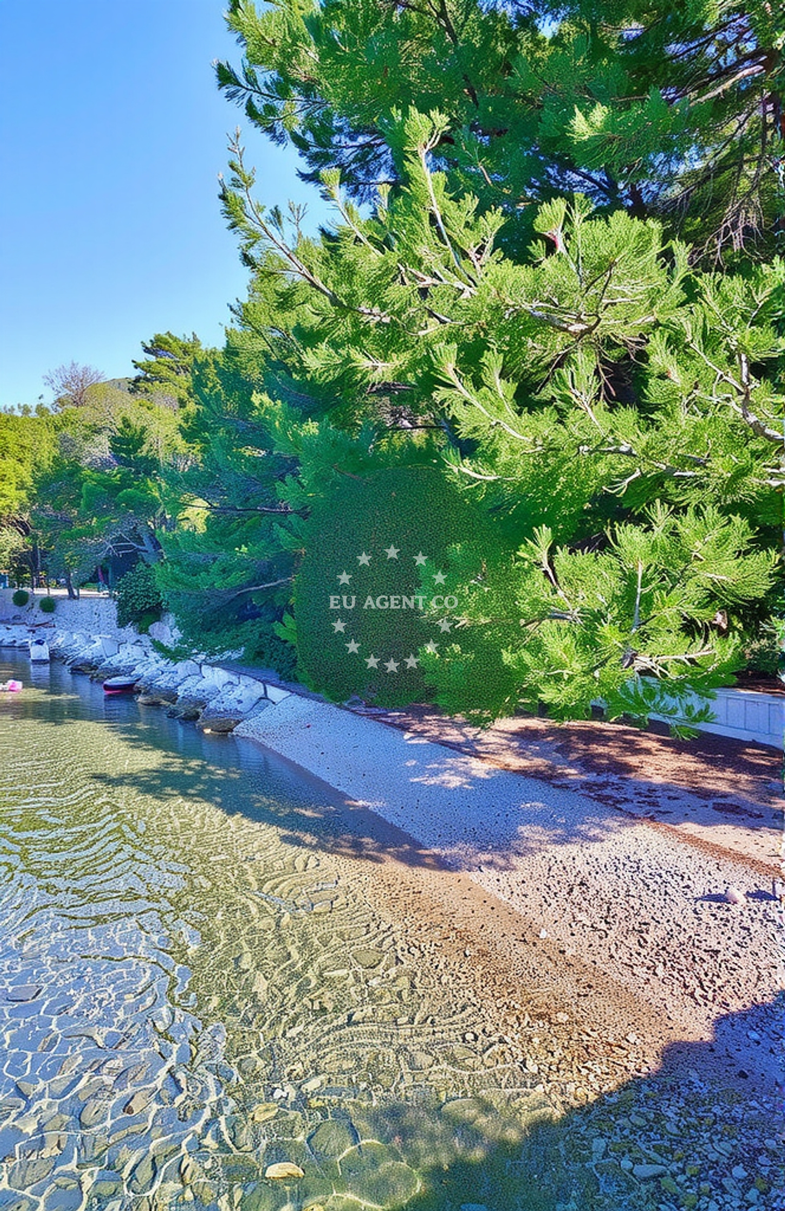 Sea and coastal view of Rujnica zapad, Mali Lošinj (Lošinj) Beach in Rujnica zapad