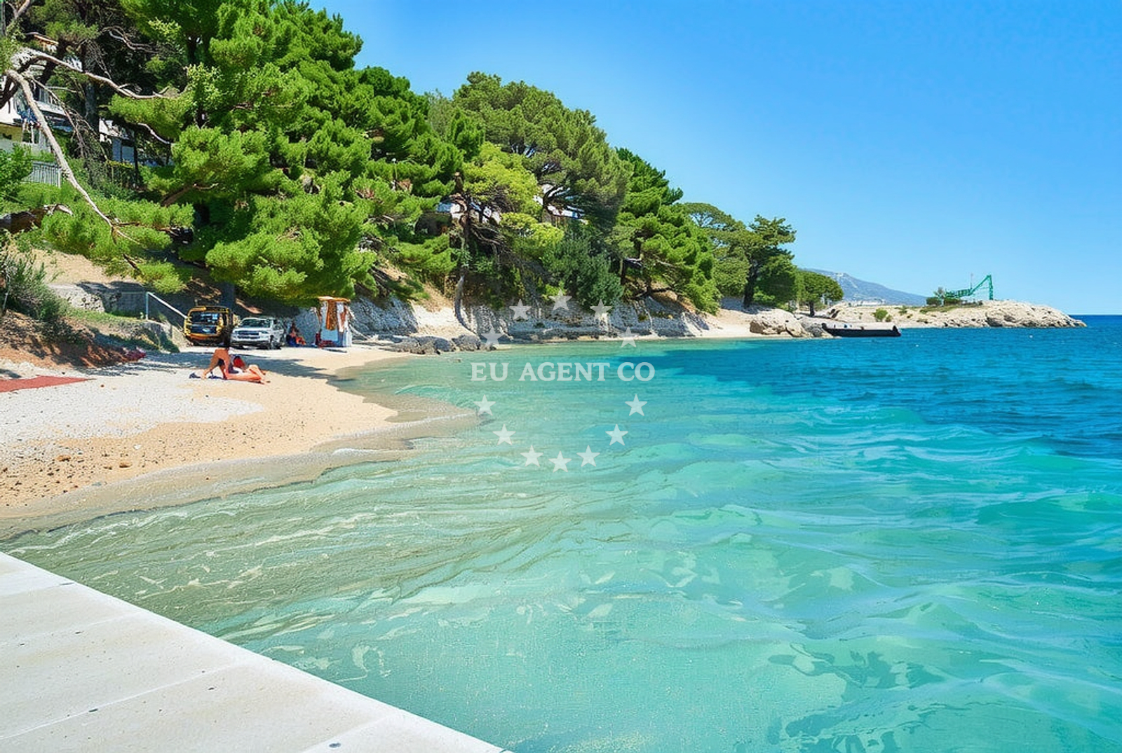 Overview of Ruskamen istok, Lokva Rogoznica Beach in Ruskamen istok