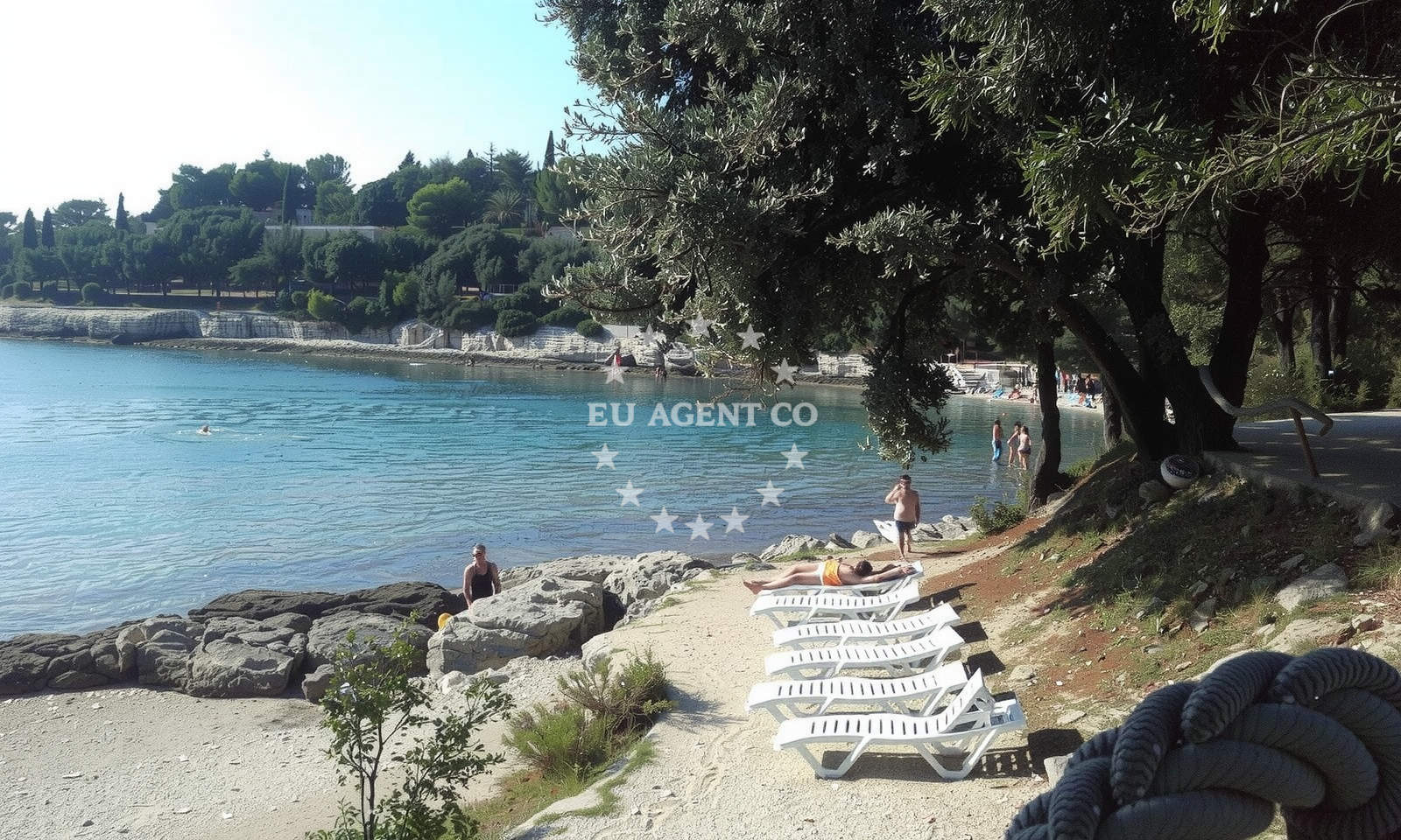 Additional view of Saccorgiana Cove in Verudela 3, Pula