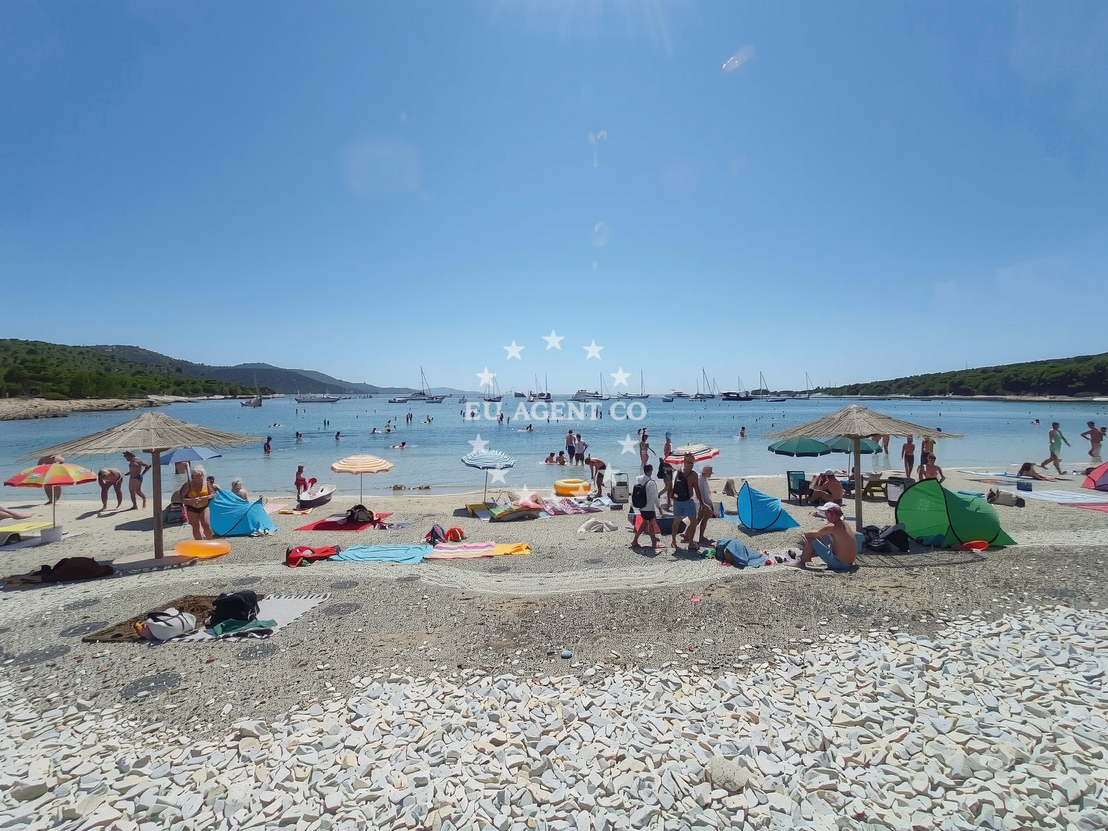 Additional view of Sakarun beach in Put Lučice 2, Verunić