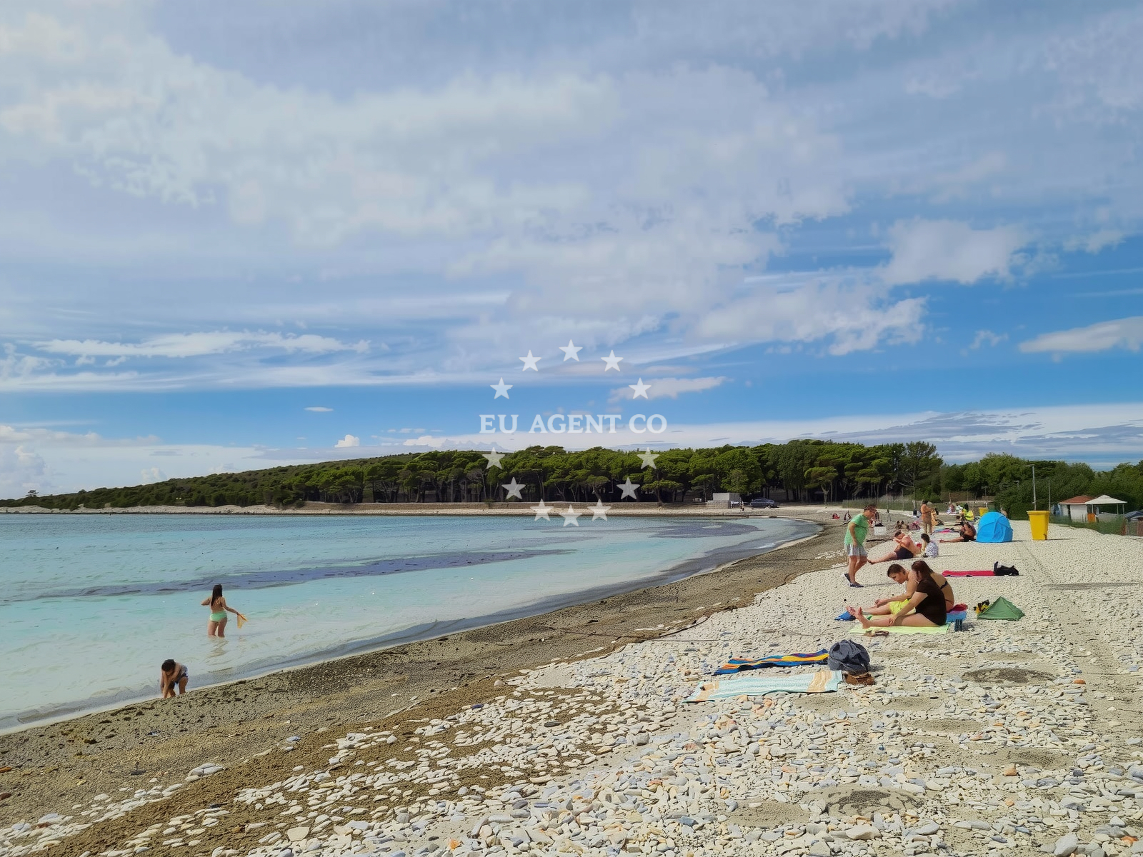 Additional view of Sakarun beach in Put Lučice 2, Verunić
