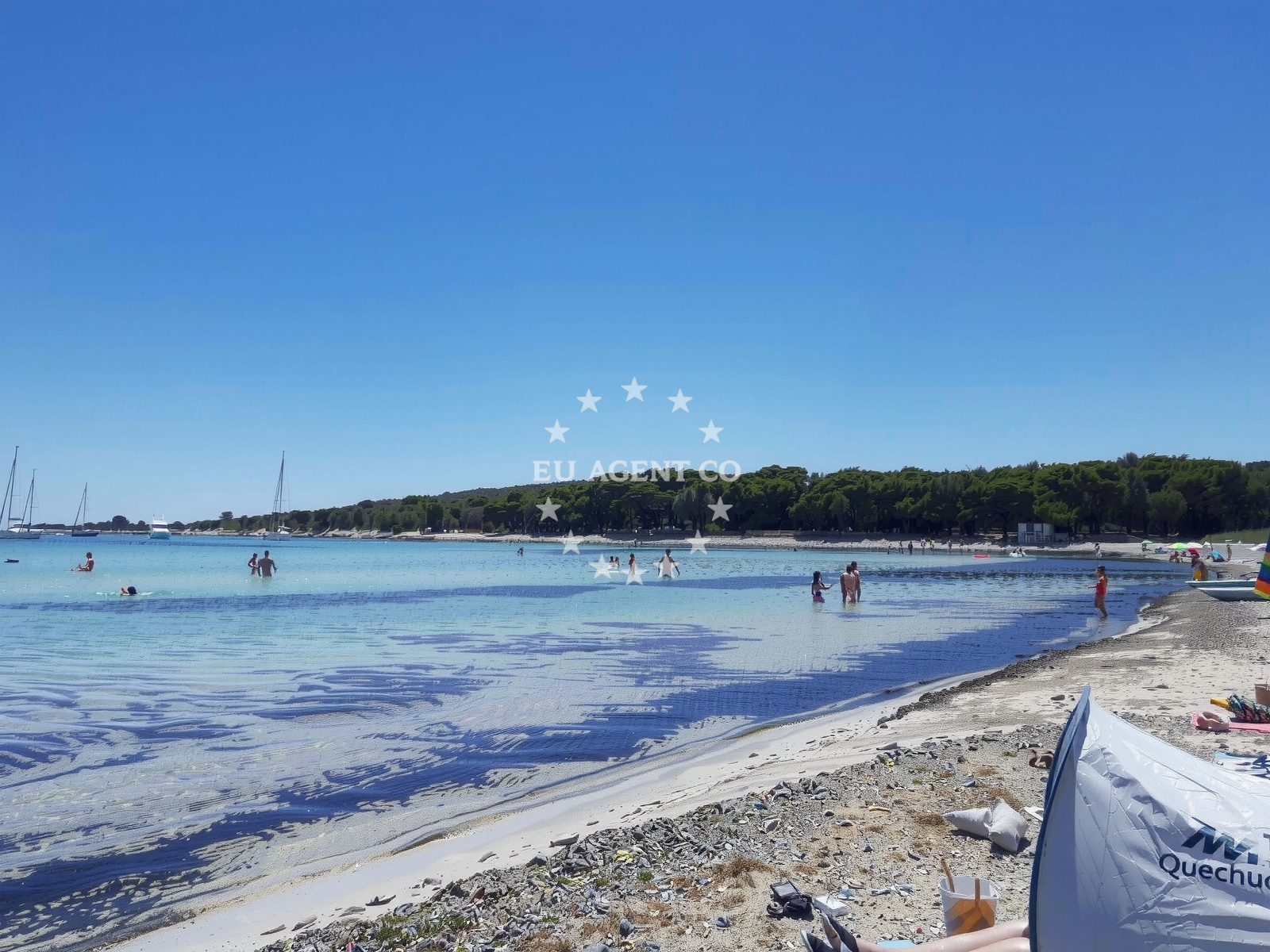 Additional view of Sakarun beach in Put Lučice 2, Verunić