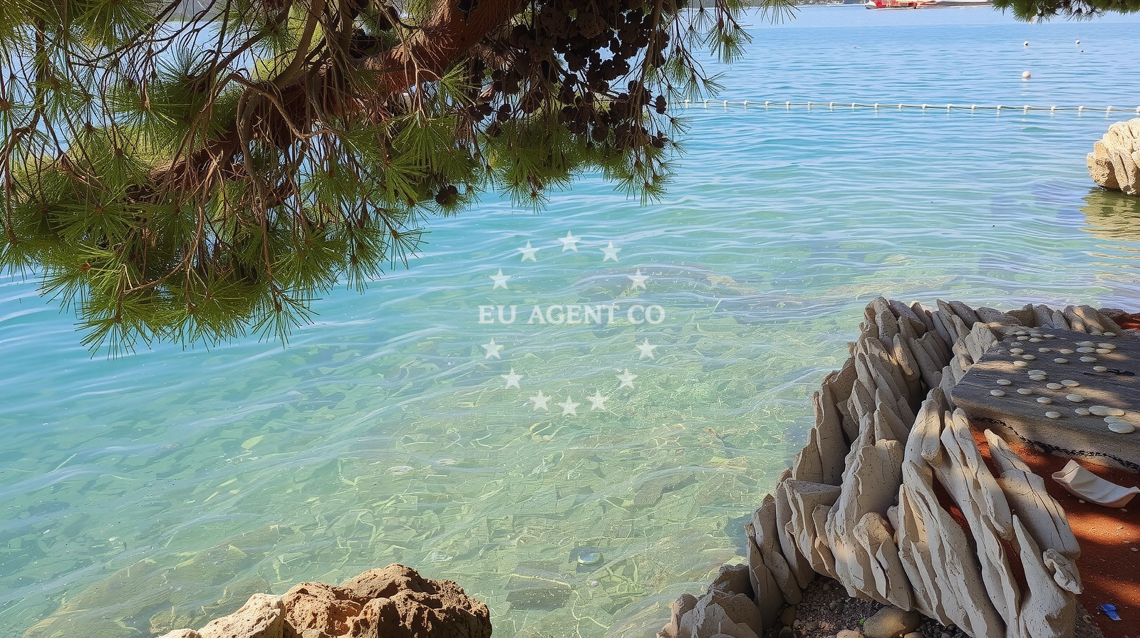 Sea and coastal view of Saldun beach in 2 Ulica kralja Tomislava 1kat, Trogir