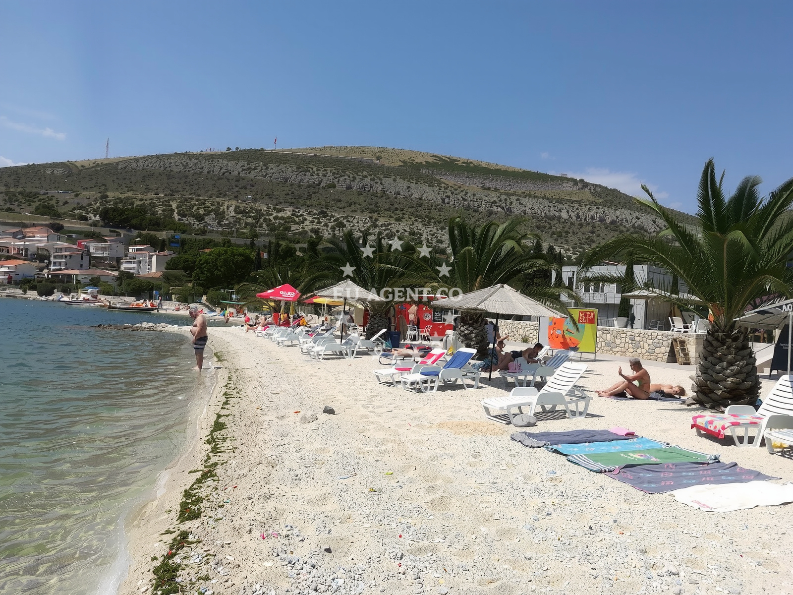 Additional view of Seget beach in Hrvatskih Žrtava 260, Trogir