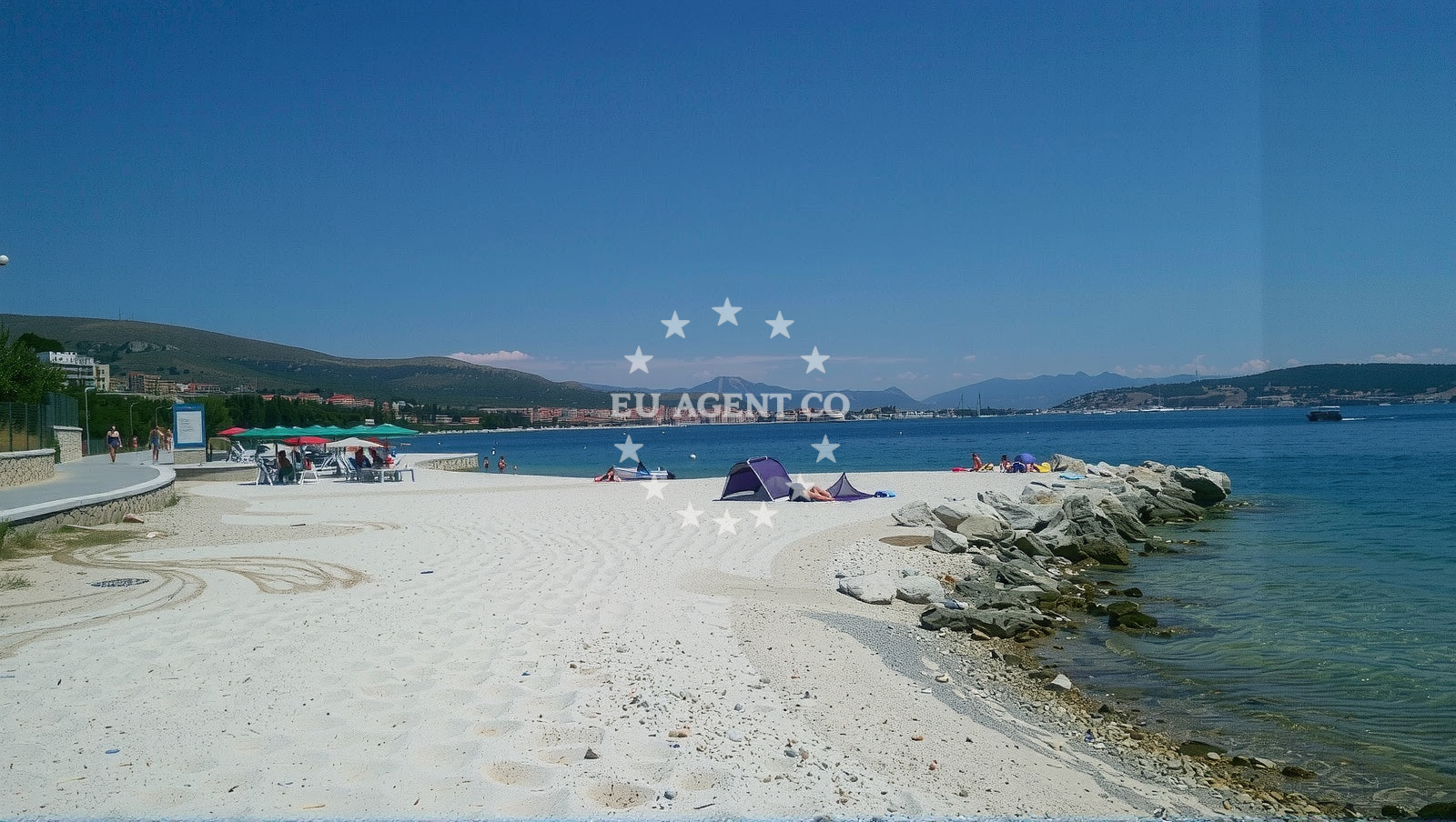 Additional view of Seget beach in Hrvatskih Žrtava 260, Trogir