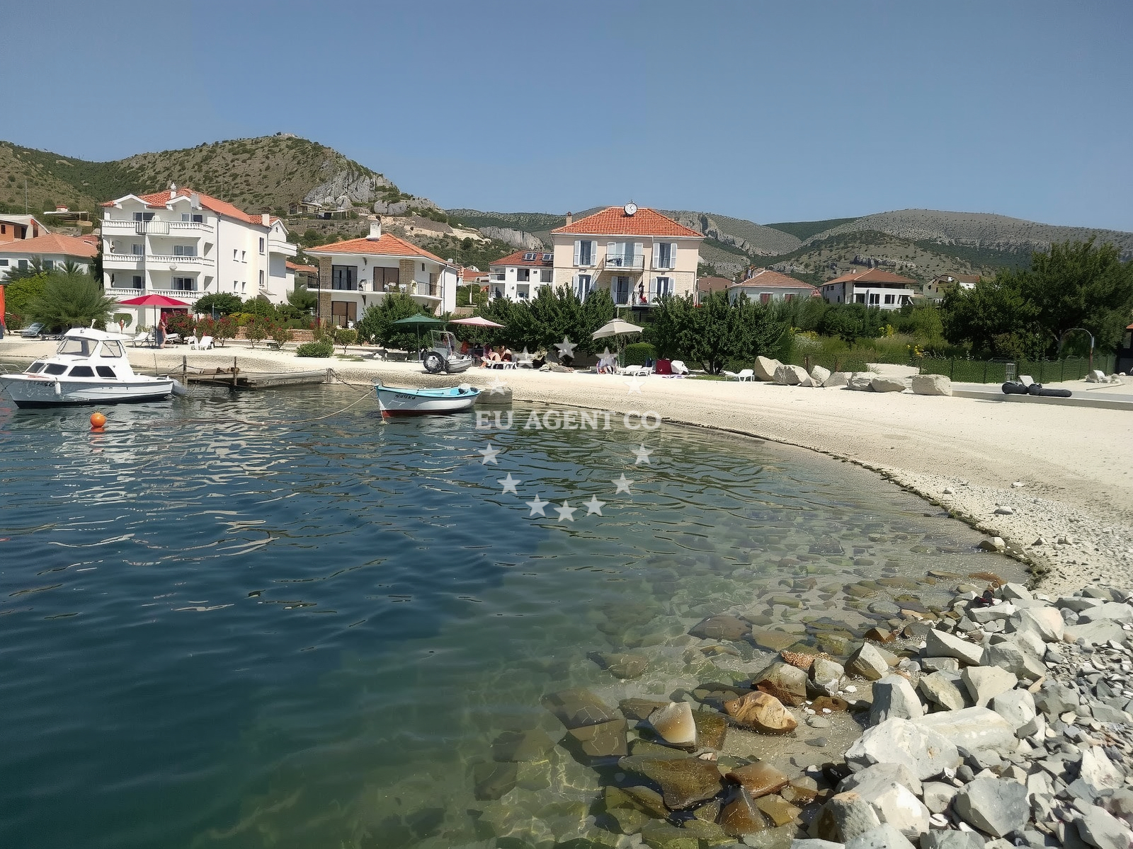 Additional view of Seget beach in Hrvatskih Žrtava 260, Trogir