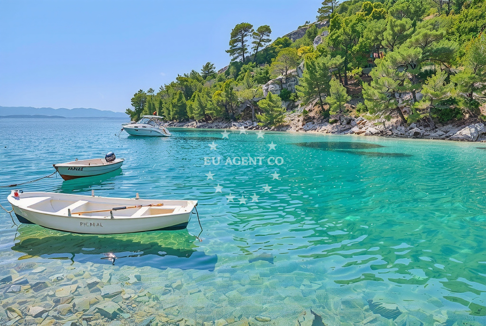 Additional view of Selca kod Bogomolja (Hvar): beaches and coves (1) in Selca kod Bogomolja (Hvar)