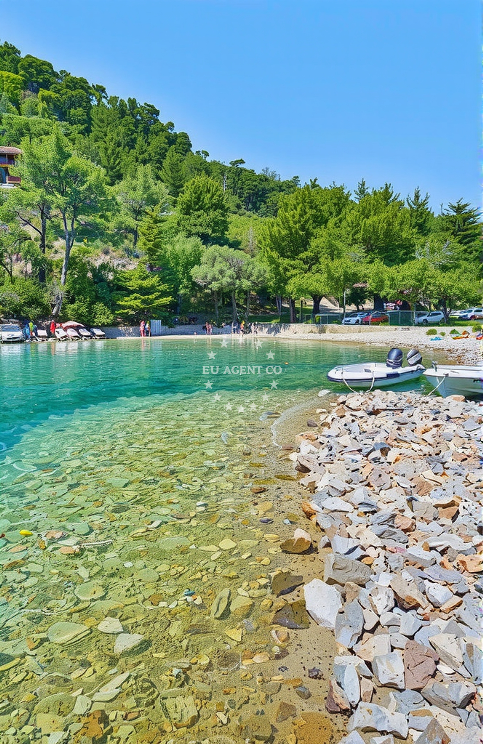 Additional view of Selca kod Bogomolja (Hvar): beaches and coves (1) in Selca kod Bogomolja (Hvar)