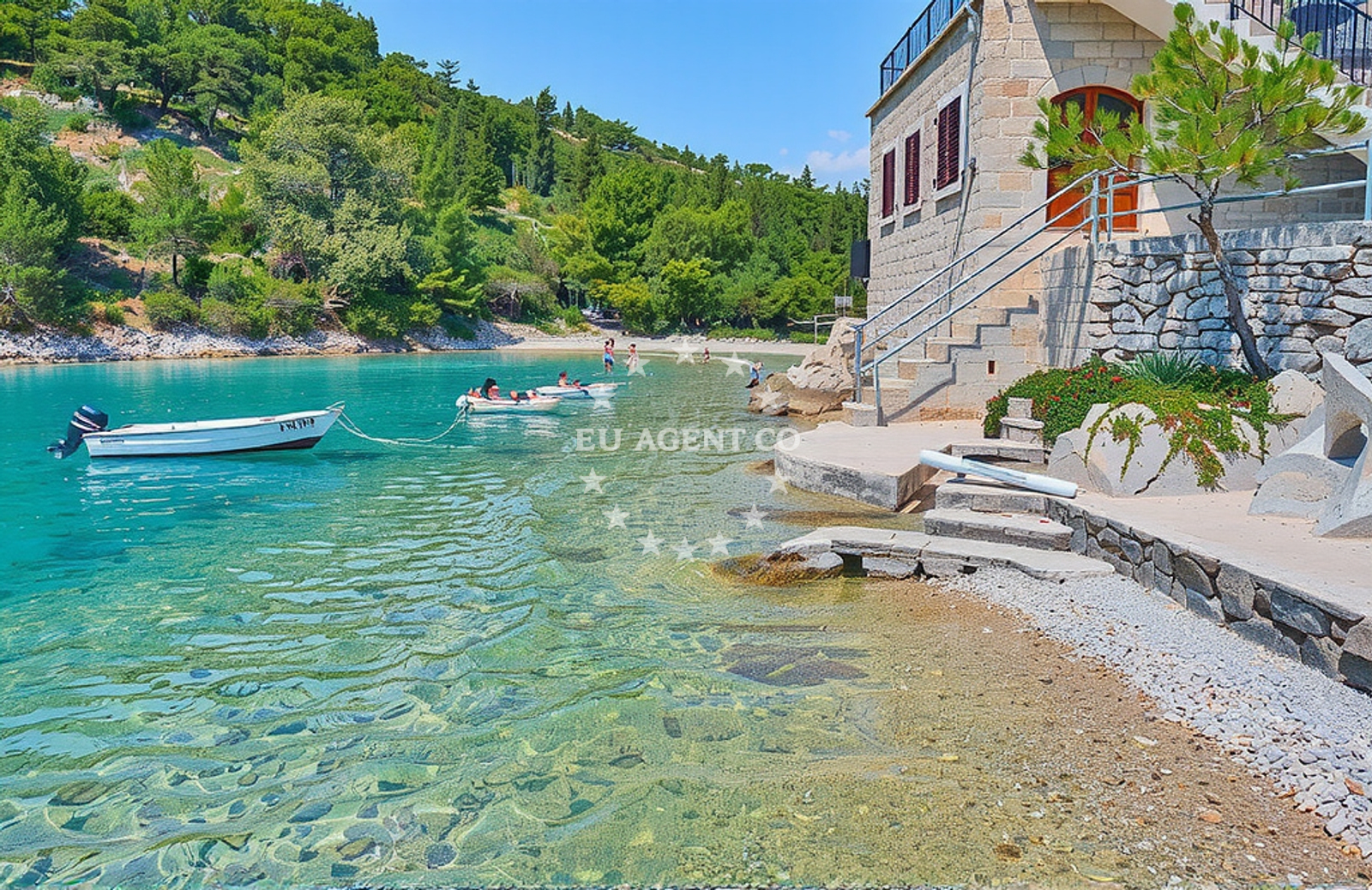 Additional view of Selca kod Bogomolja (Hvar): beaches and coves (1) in Selca kod Bogomolja (Hvar)