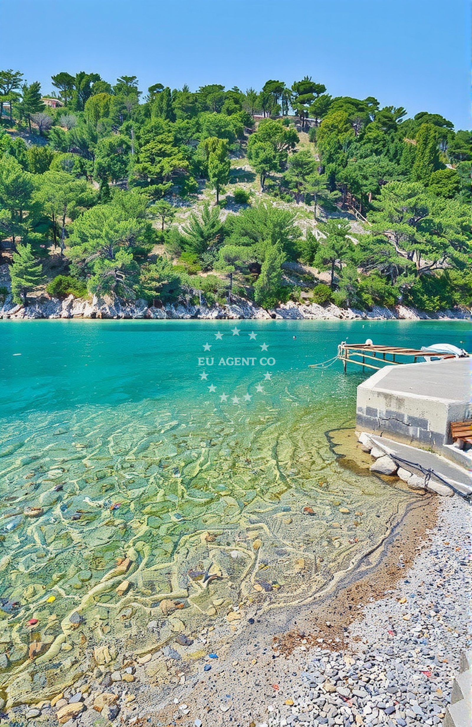 Additional view of Selca kod Bogomolja (Hvar): beaches and coves (1) in Selca kod Bogomolja (Hvar)