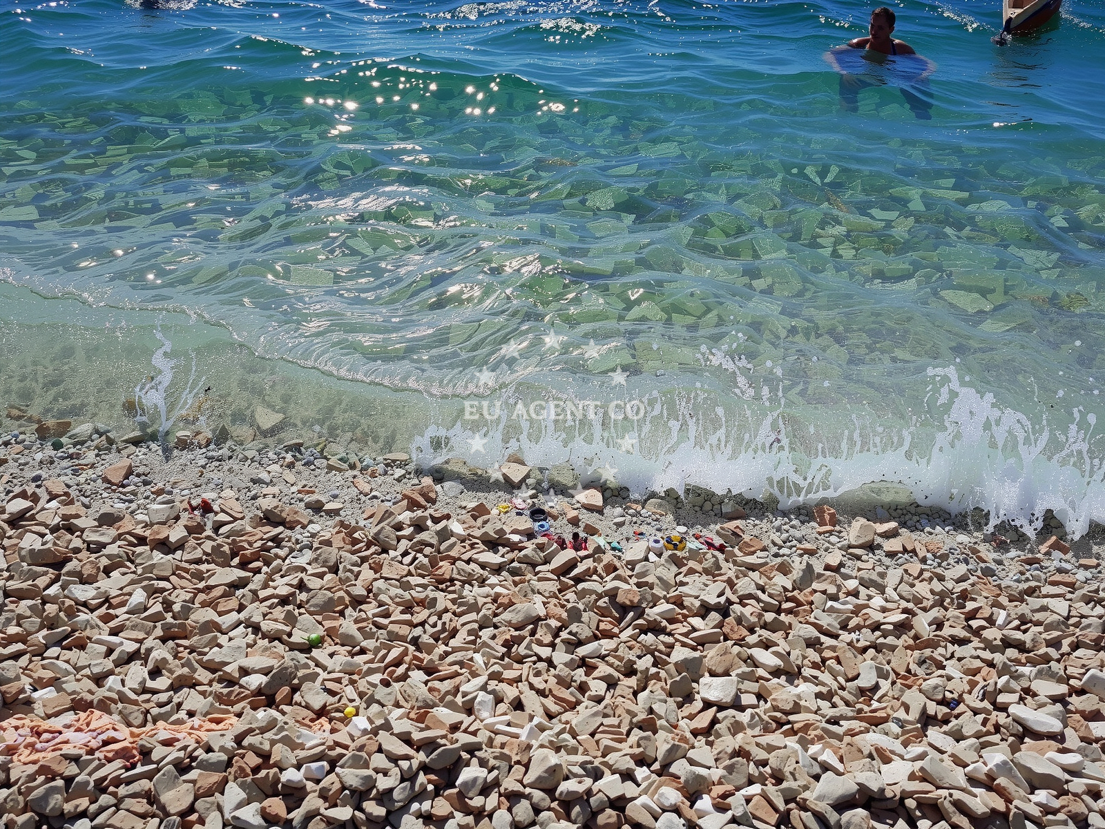 Additional view of Sepurina beach in Miline ulica 122, Rogoznica