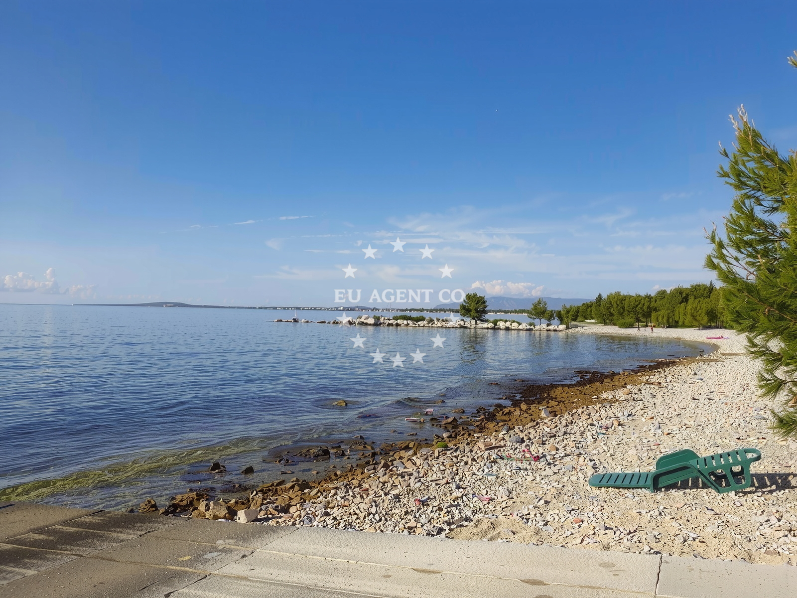 Shoreline and swimming area at Sepurine beach in Punta VI , 4B, Zaton