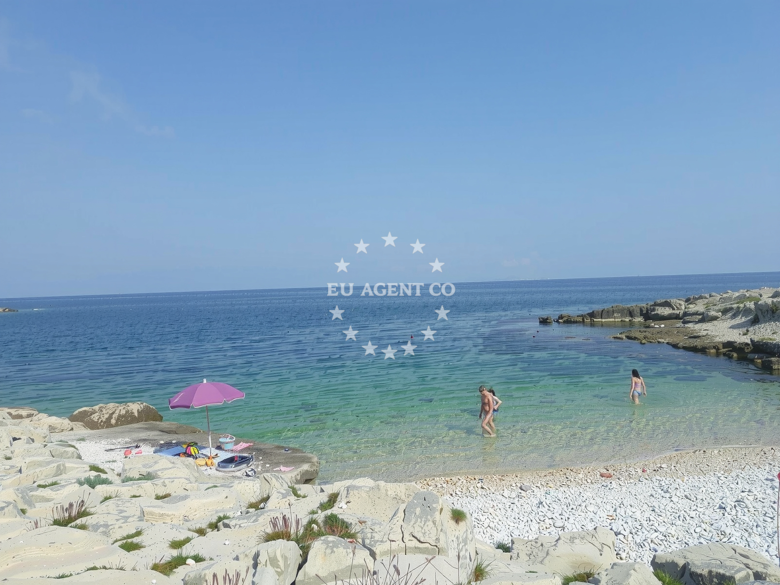 Additional view of Shkolich beach II in 136, Kavran