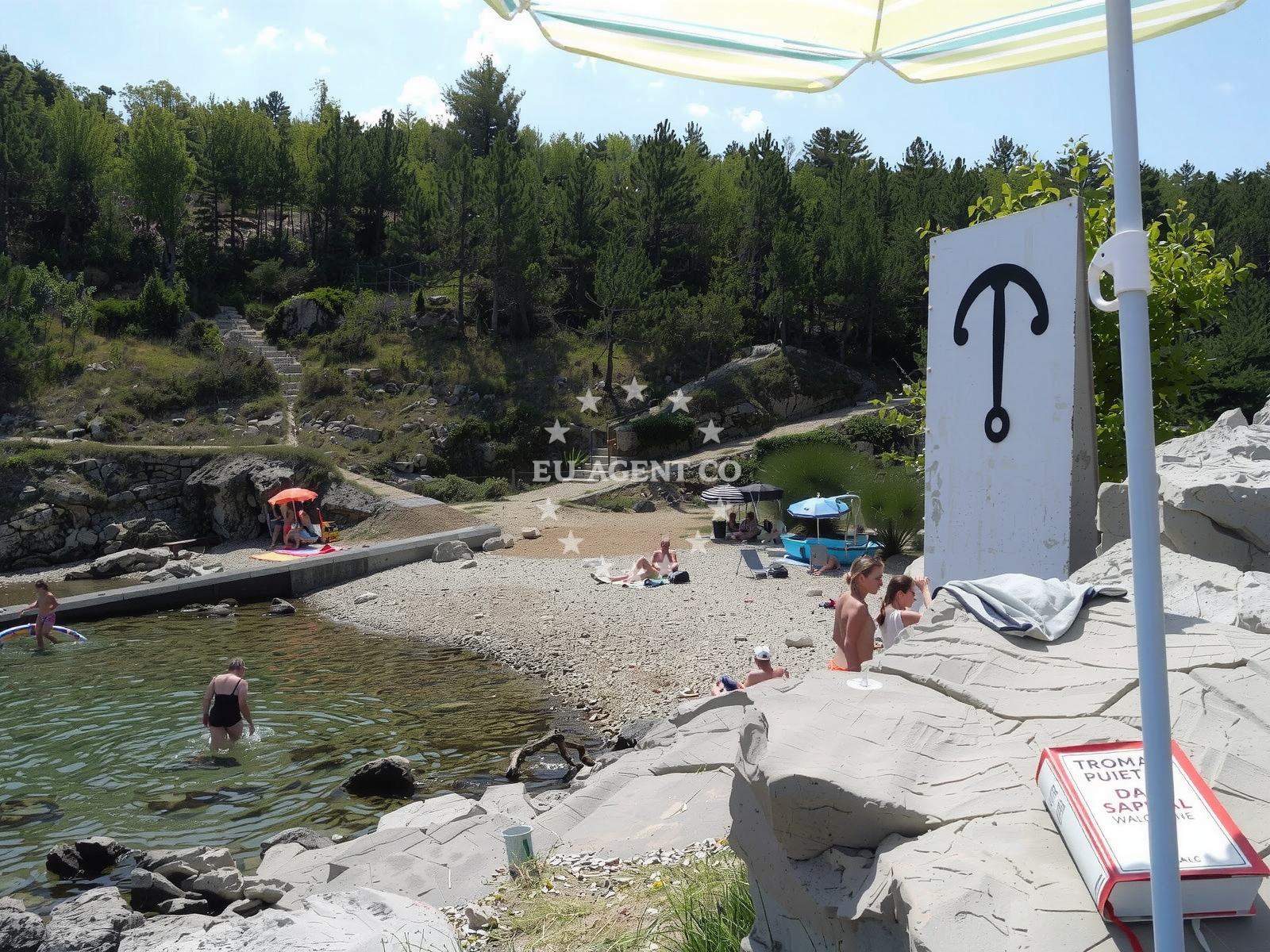 Sea and coastal view of Silo a bay beach in 12 Ulica Sveti Mikul, Šilo