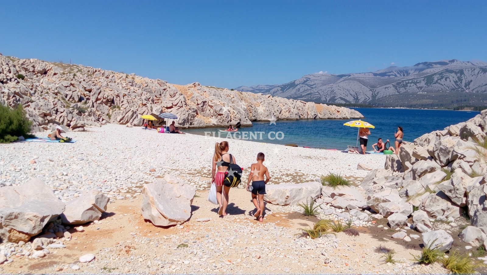 Additional view of Sipa beach in 5 Drage, Vinjerac