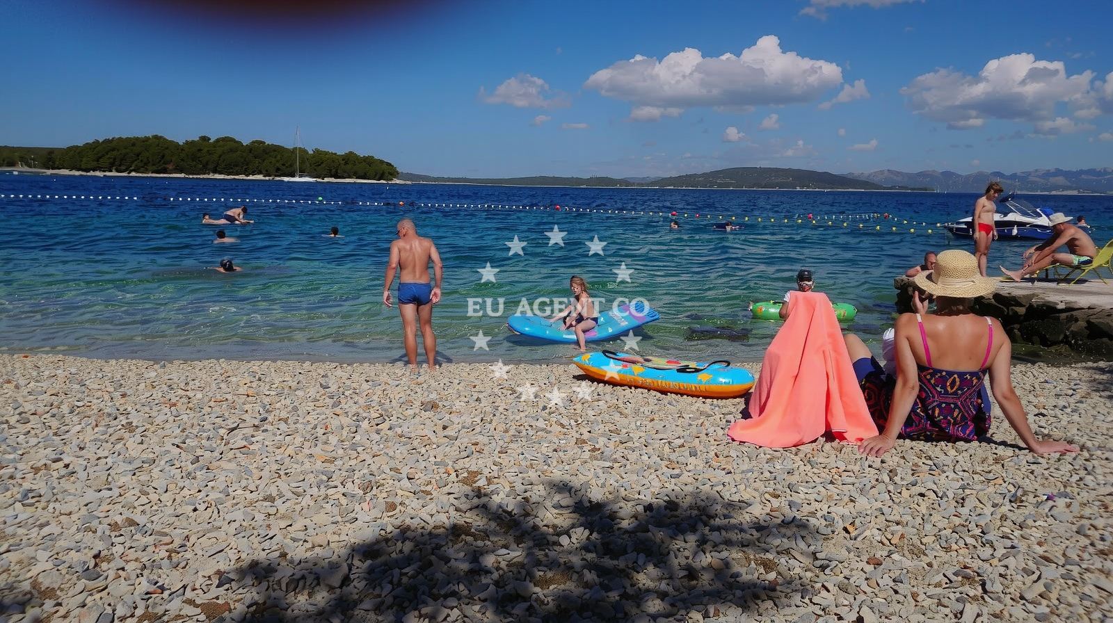 Additional view of Sipova beach in Domovinskog rata 74b, Maslinica