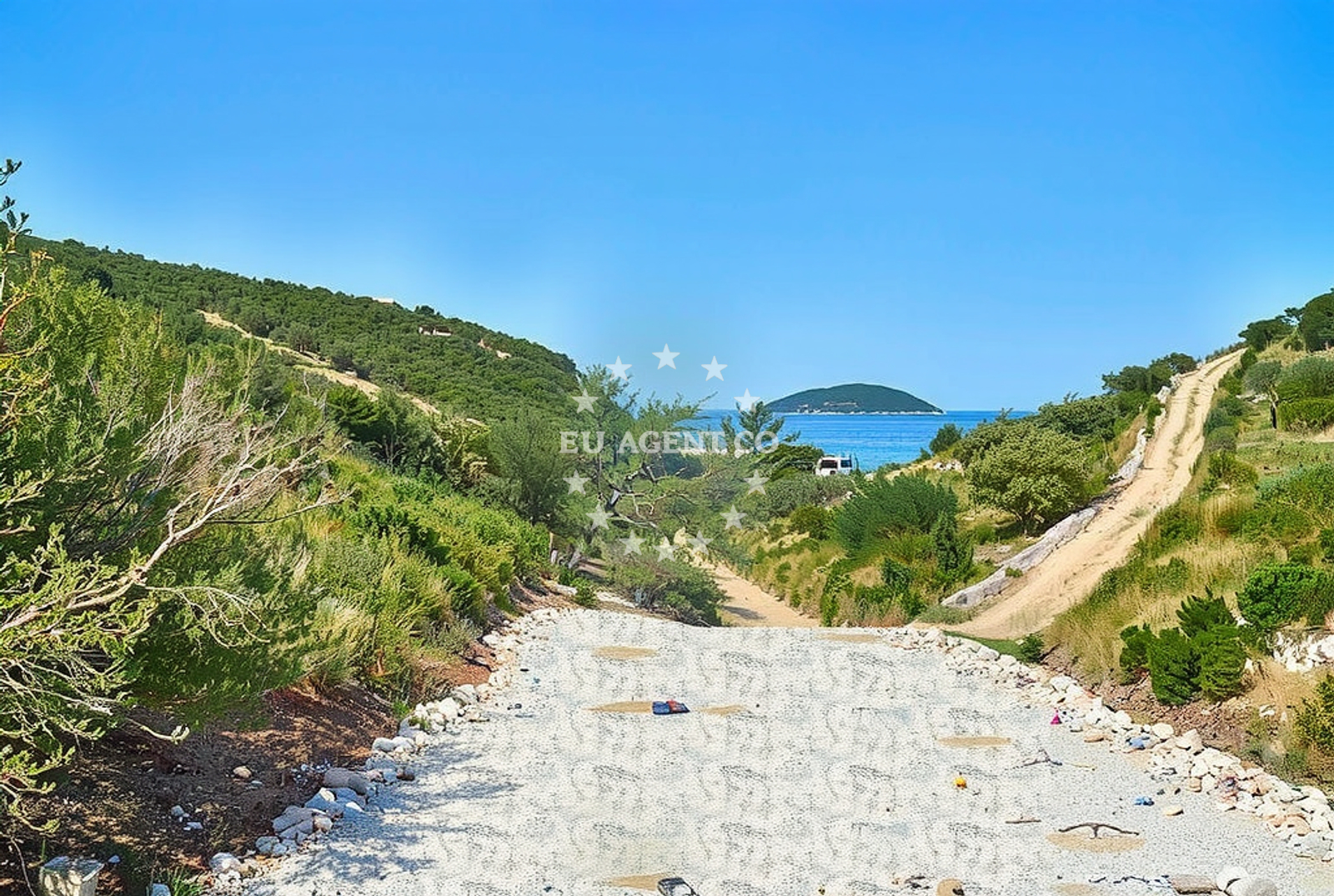 Additional view of Sipova beach in Domovinskog rata 74b, Maslinica