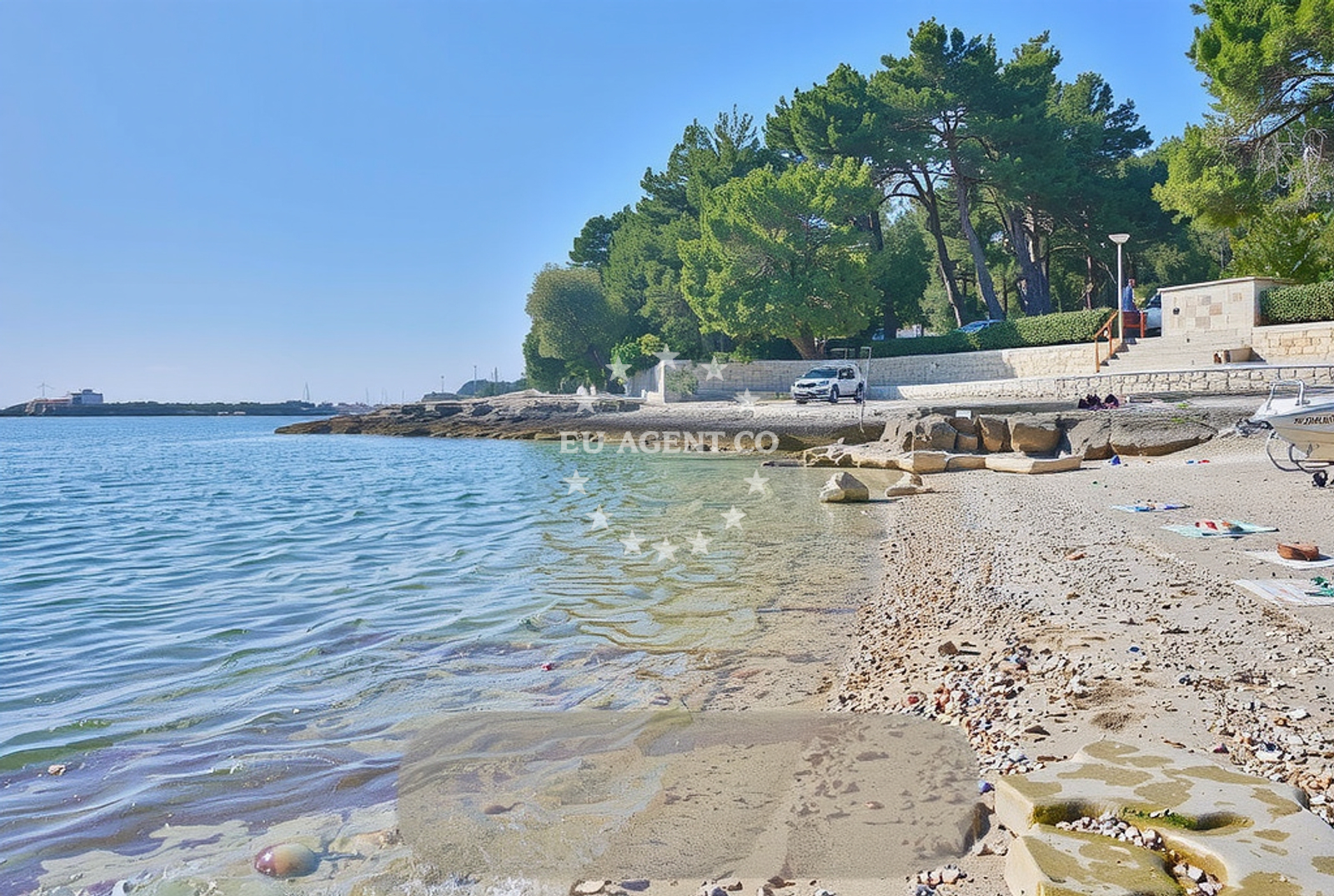 Additional view of Sirena, Novigrad (Istarska županija) Beach in Sirena
