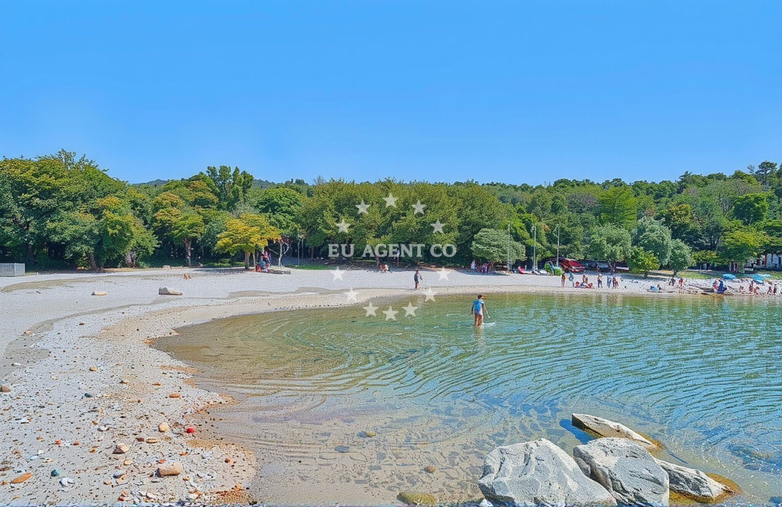 Shoreline and swimming area at Šišan: beaches and coves (9) in Šišan