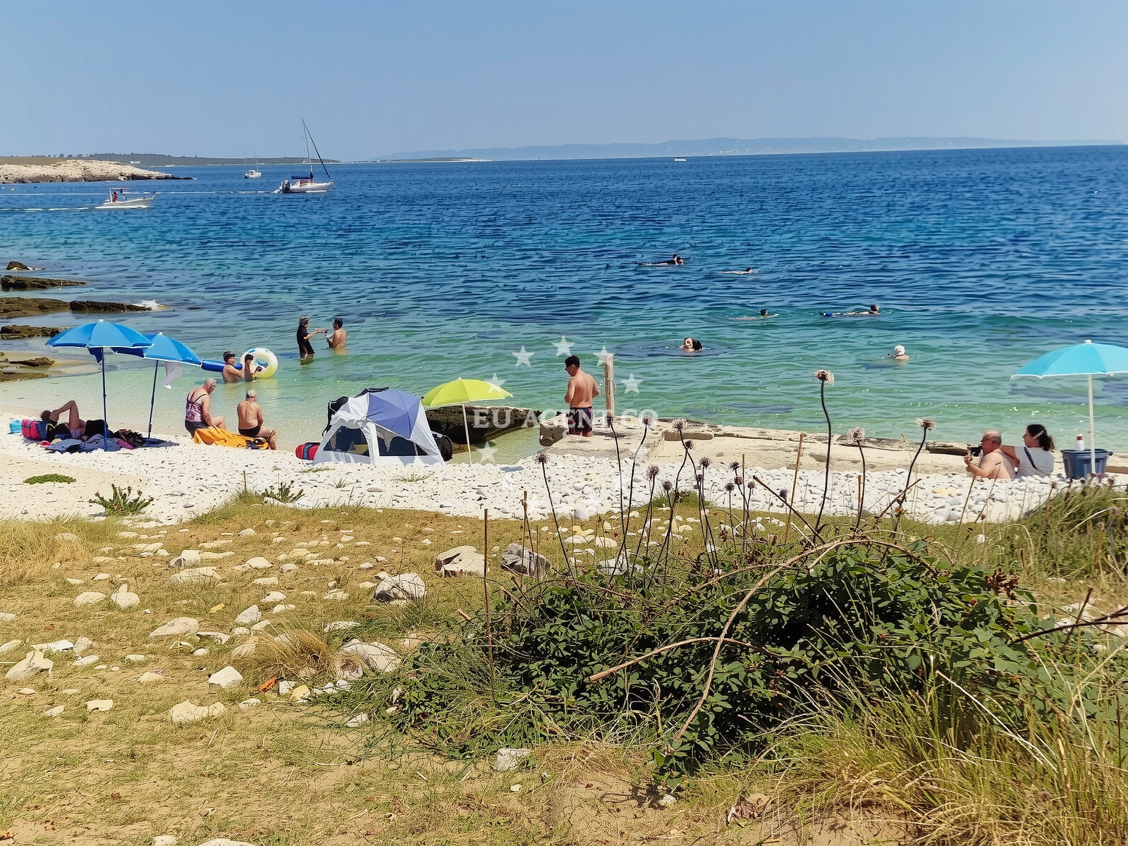 Sea and coastal view of Skara Beach in 218 Selo 1, Premantura