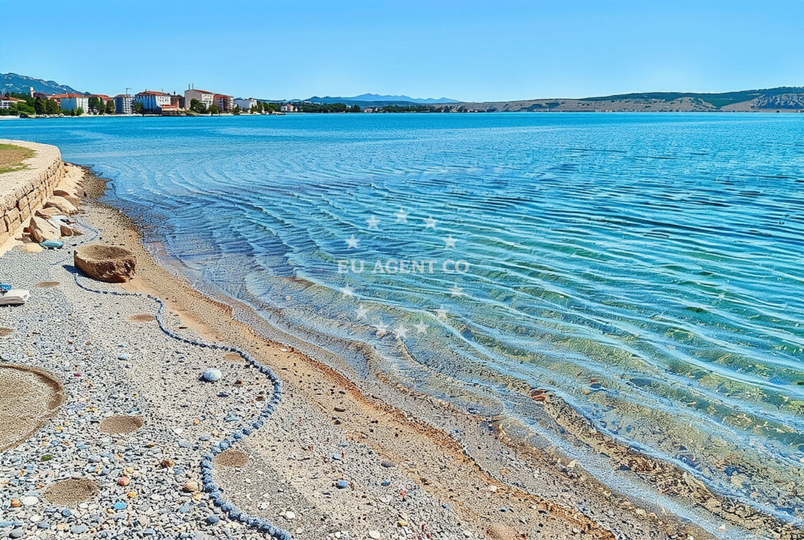 Shoreline and swimming area at Škiljići, Seline Beach in Škiljići