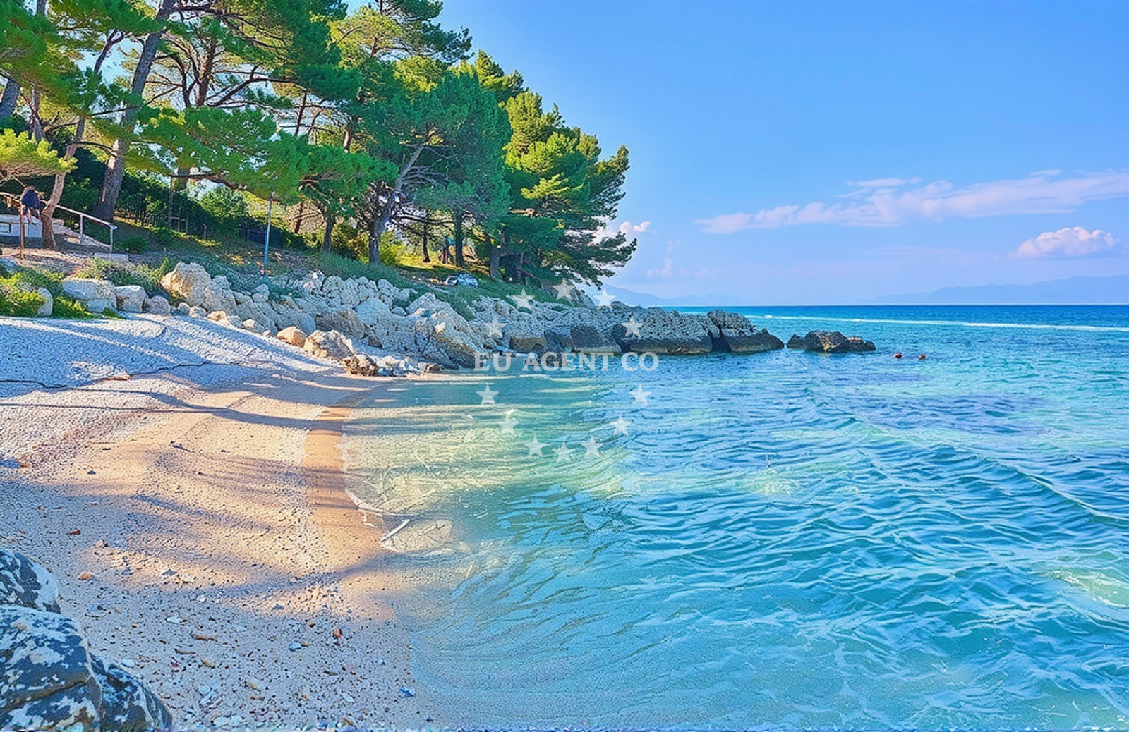 Shoreline and swimming area at Skitača: beaches and coves in Skitača