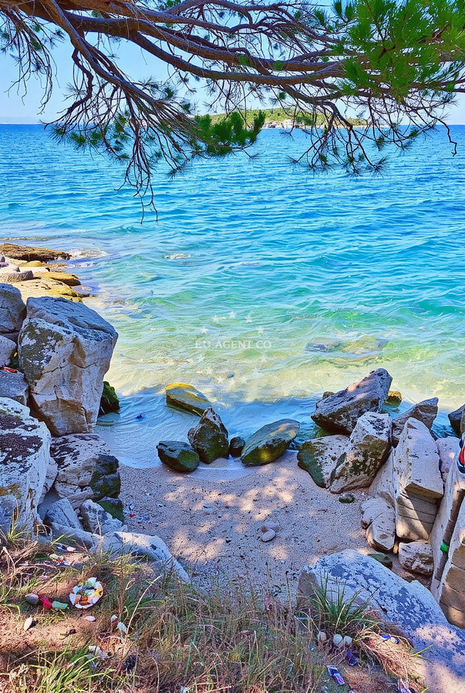 Additional view of Školjić zapad, Murter (Murter) Beach in Školjić zapad