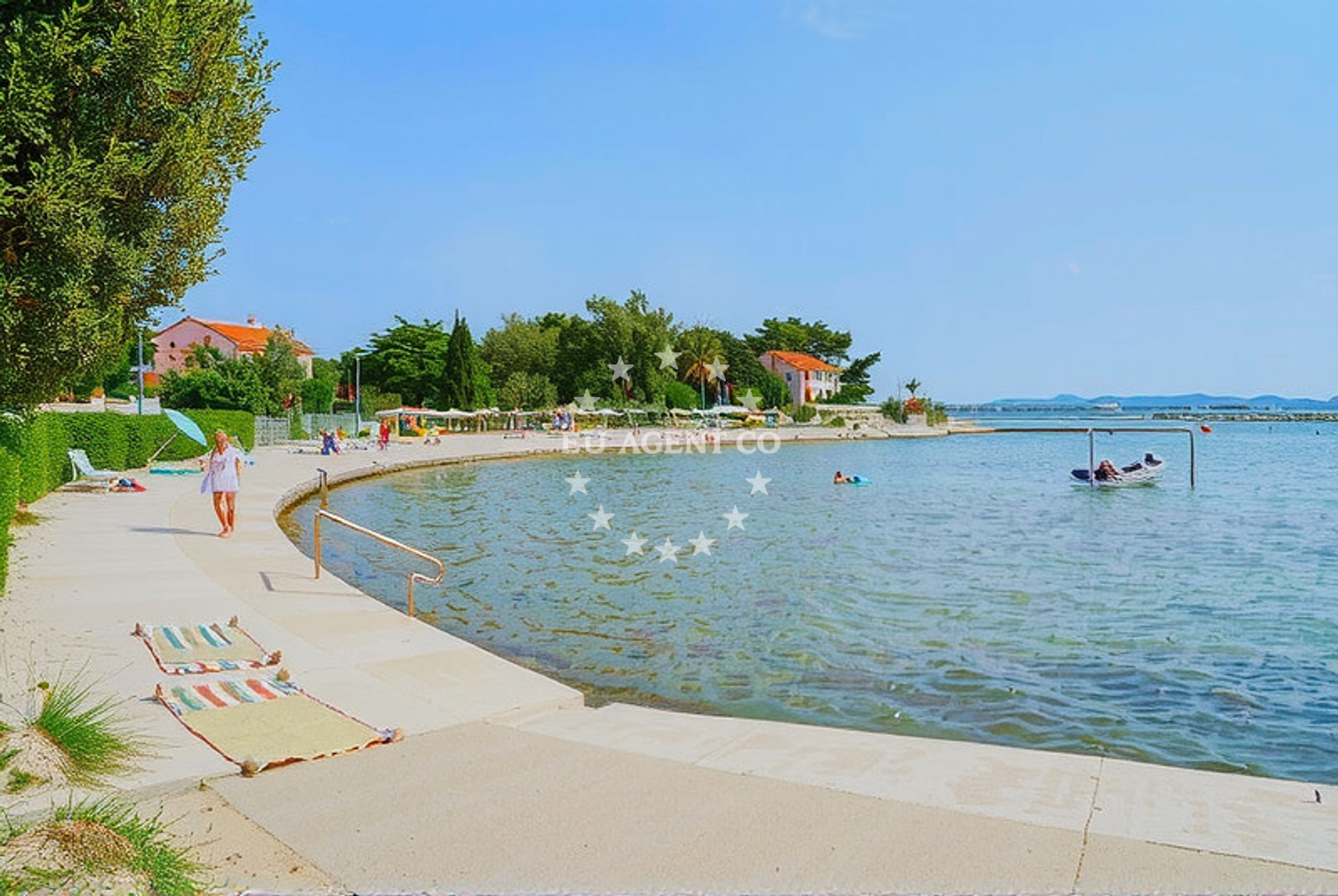 Beach facilities and surroundings at Škrapavac, Privlaka (Zadarska županija) Beach in Škrapavac