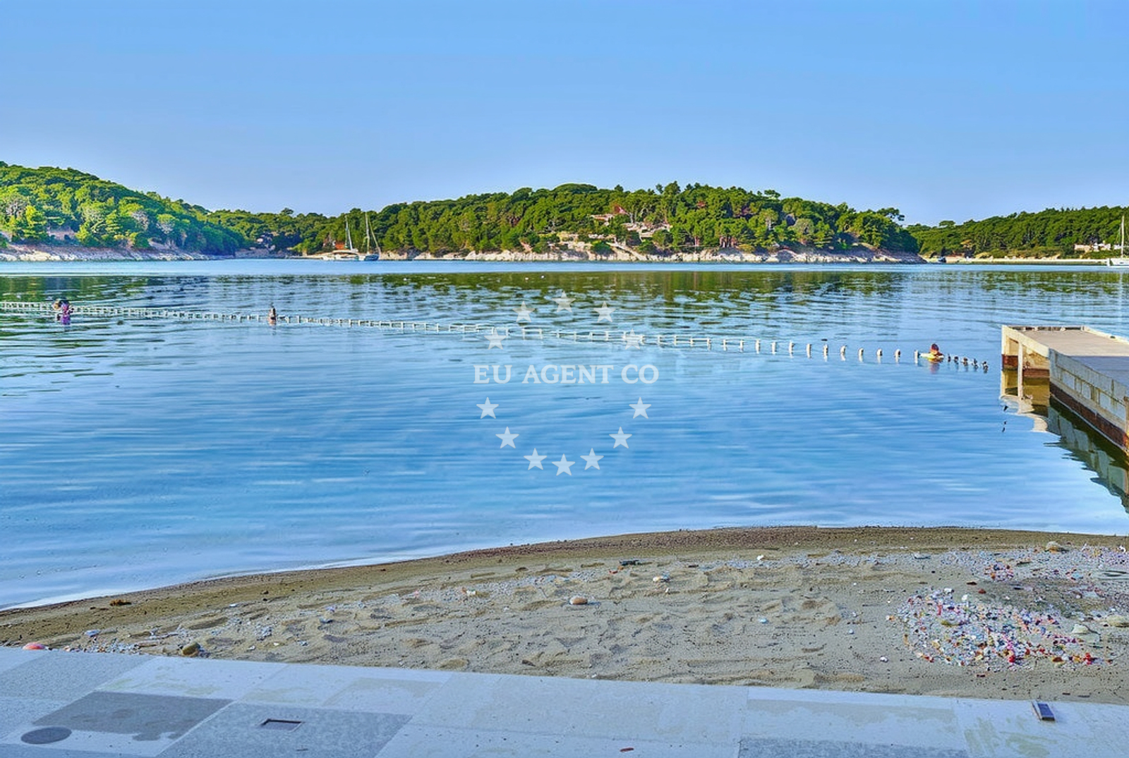 Additional view of Skver beach in Palit 235, Rab