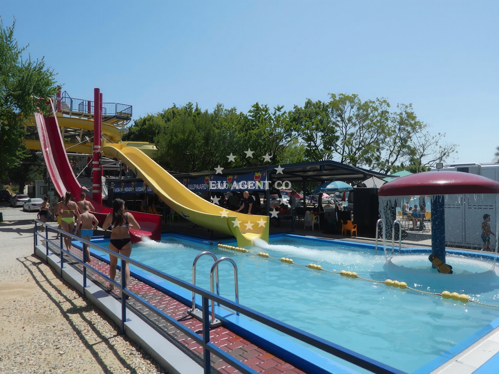 Additional view of Slanica beach in 36 Ulica Murterskih Brašćin, Murter