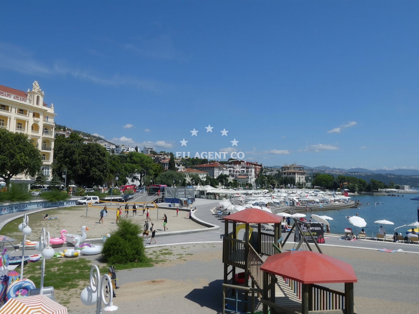 Sea and coastal view of Slatina beach in Ulica Maršala Tita 170 3rd floor, Opatija