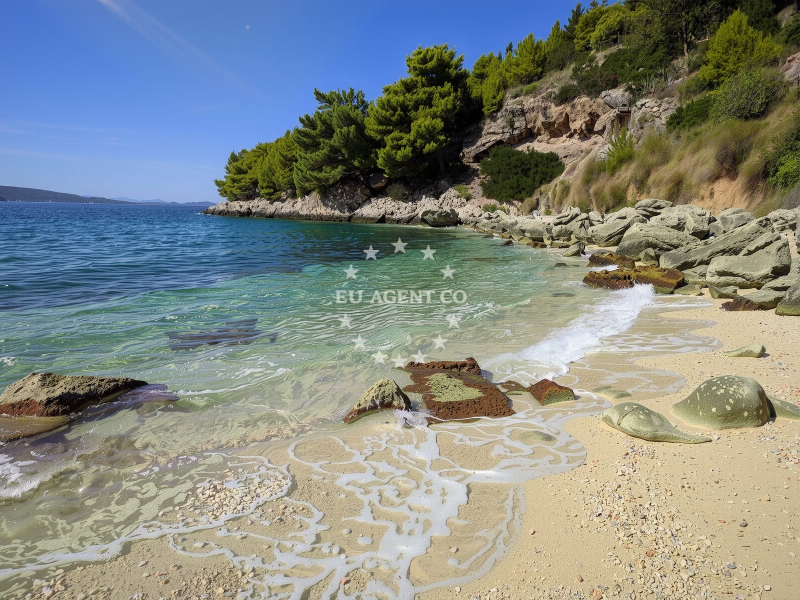 Shoreline and swimming area at Slatina beach in Put Zlatnog rata b.b., Bol
