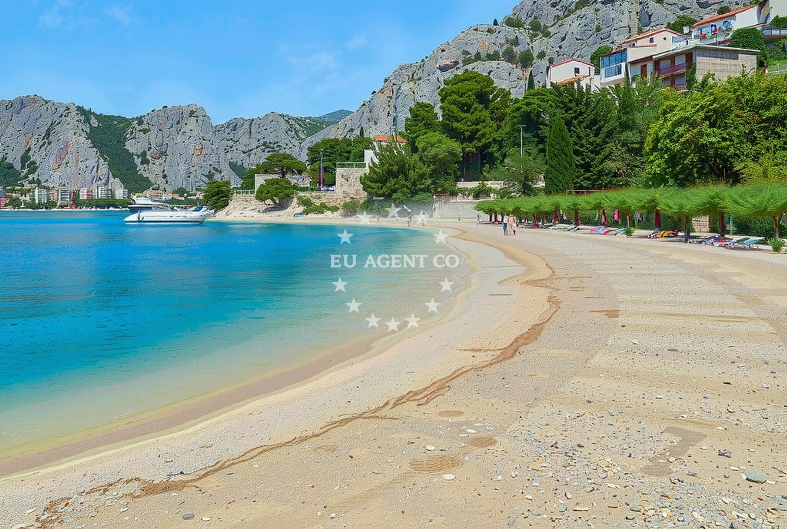 Beach facilities and surroundings at Slavinj, Omiš Beach in Slavinj